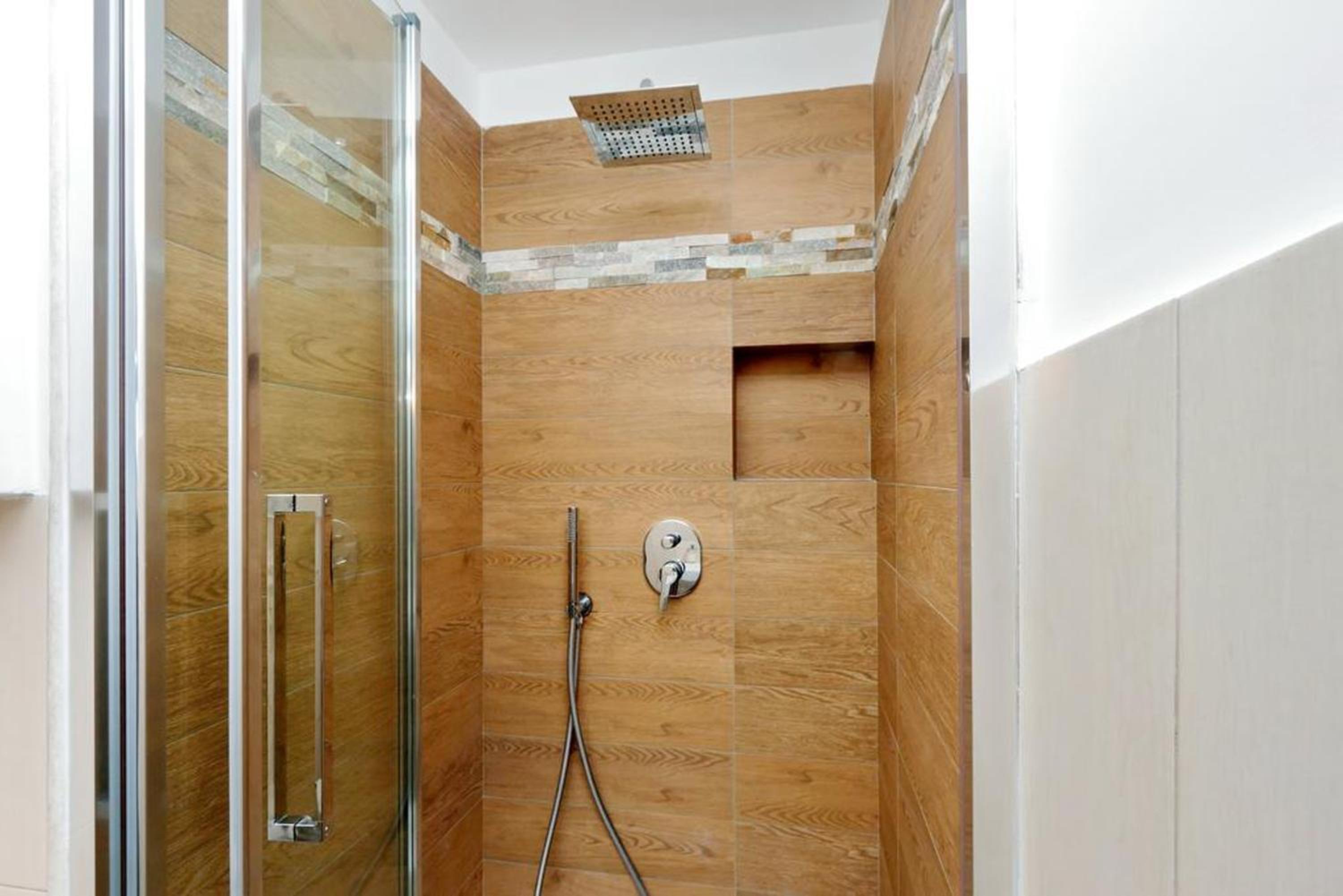One-Bedroom Studio