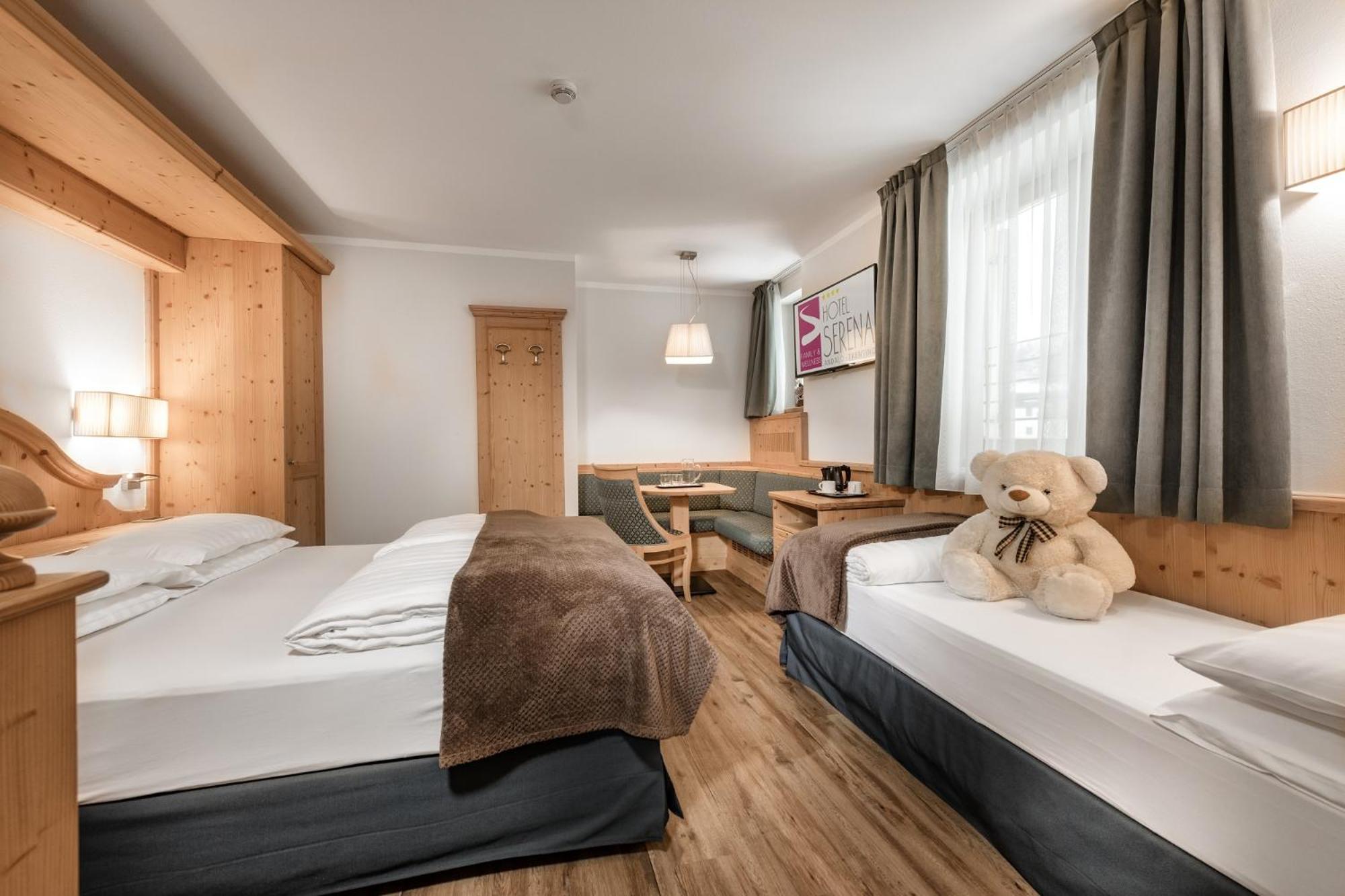 Superior Triple Room photo 2
