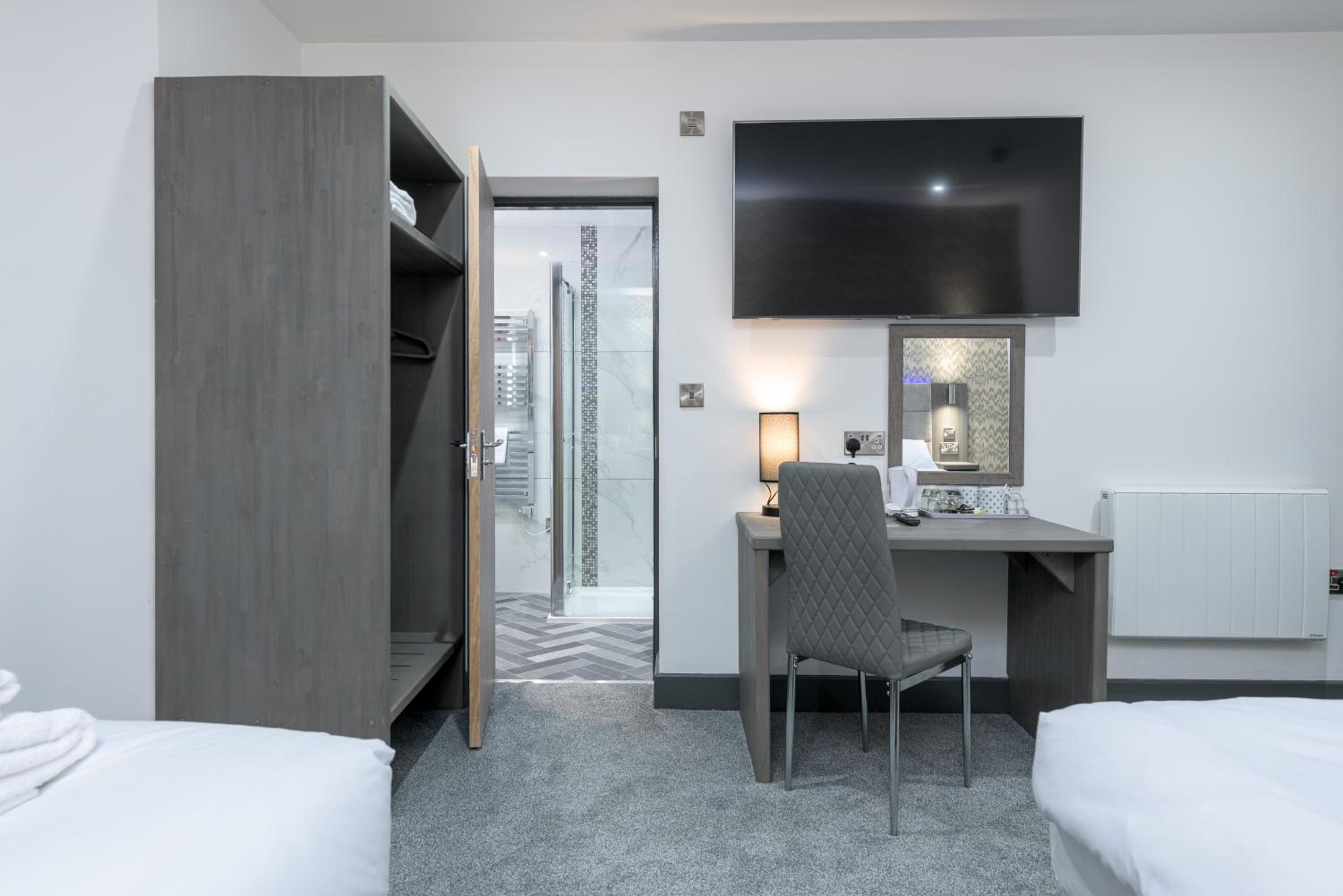Superior Triple Room - Photo 5