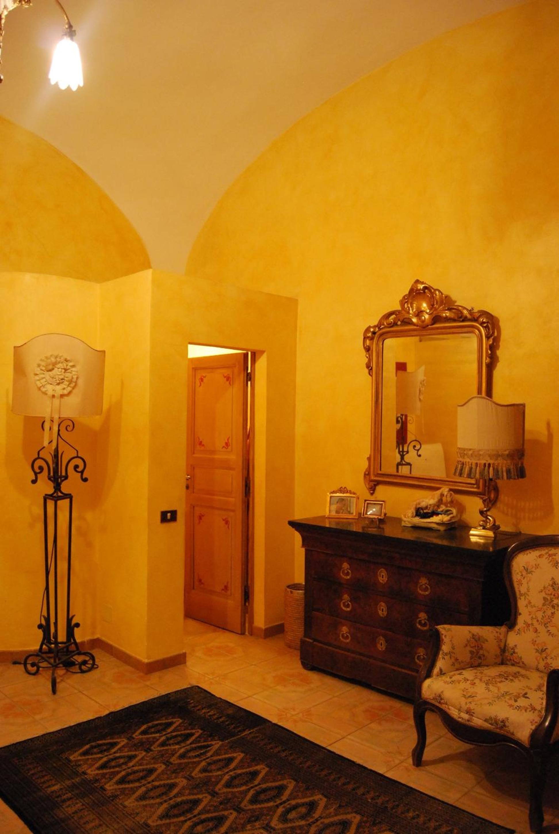 Large Double or Twin Room with Balcony photo 1
