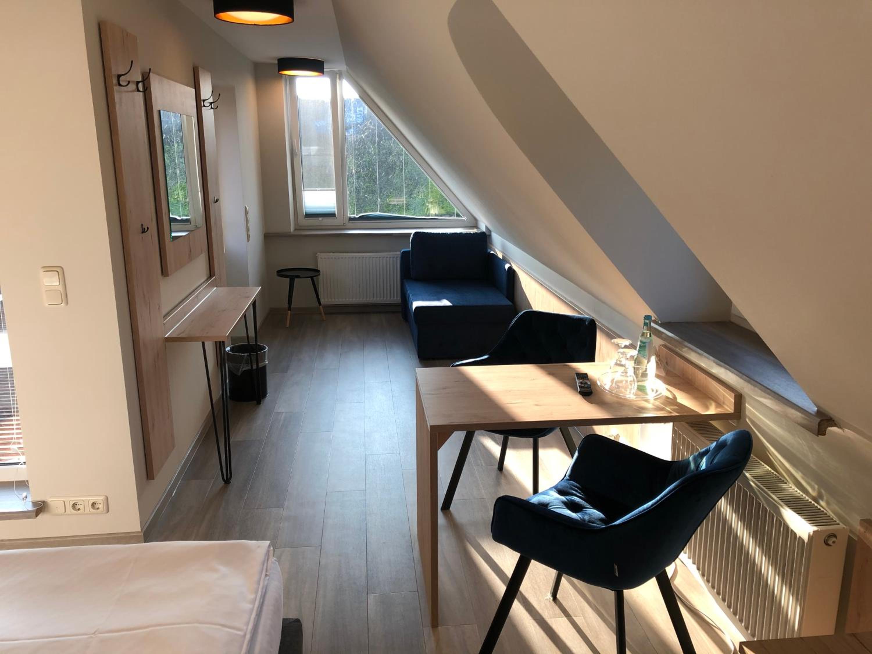 Standard Double Room - Photo 4