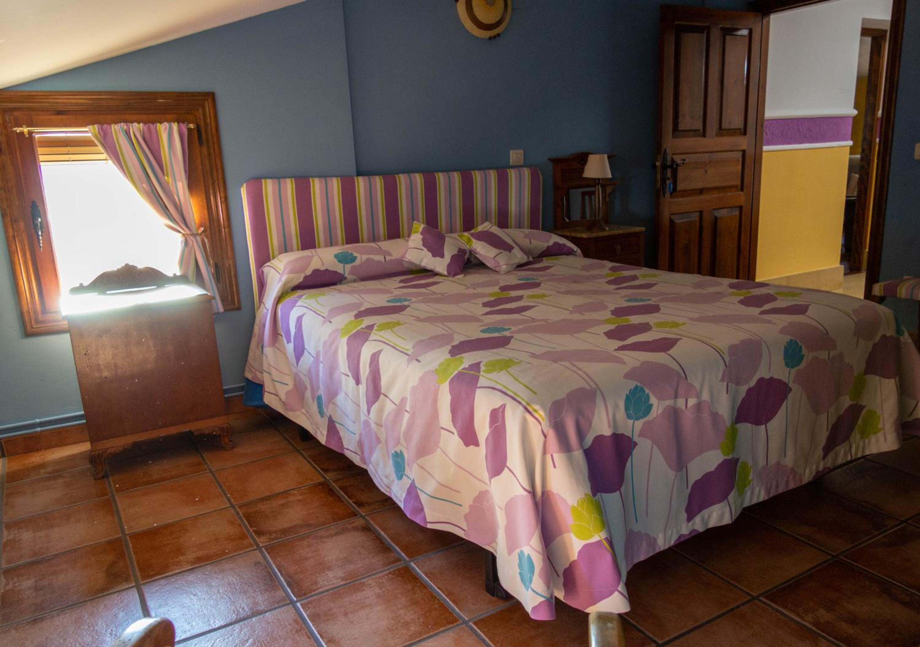 Habitación Doble con Baño Privado