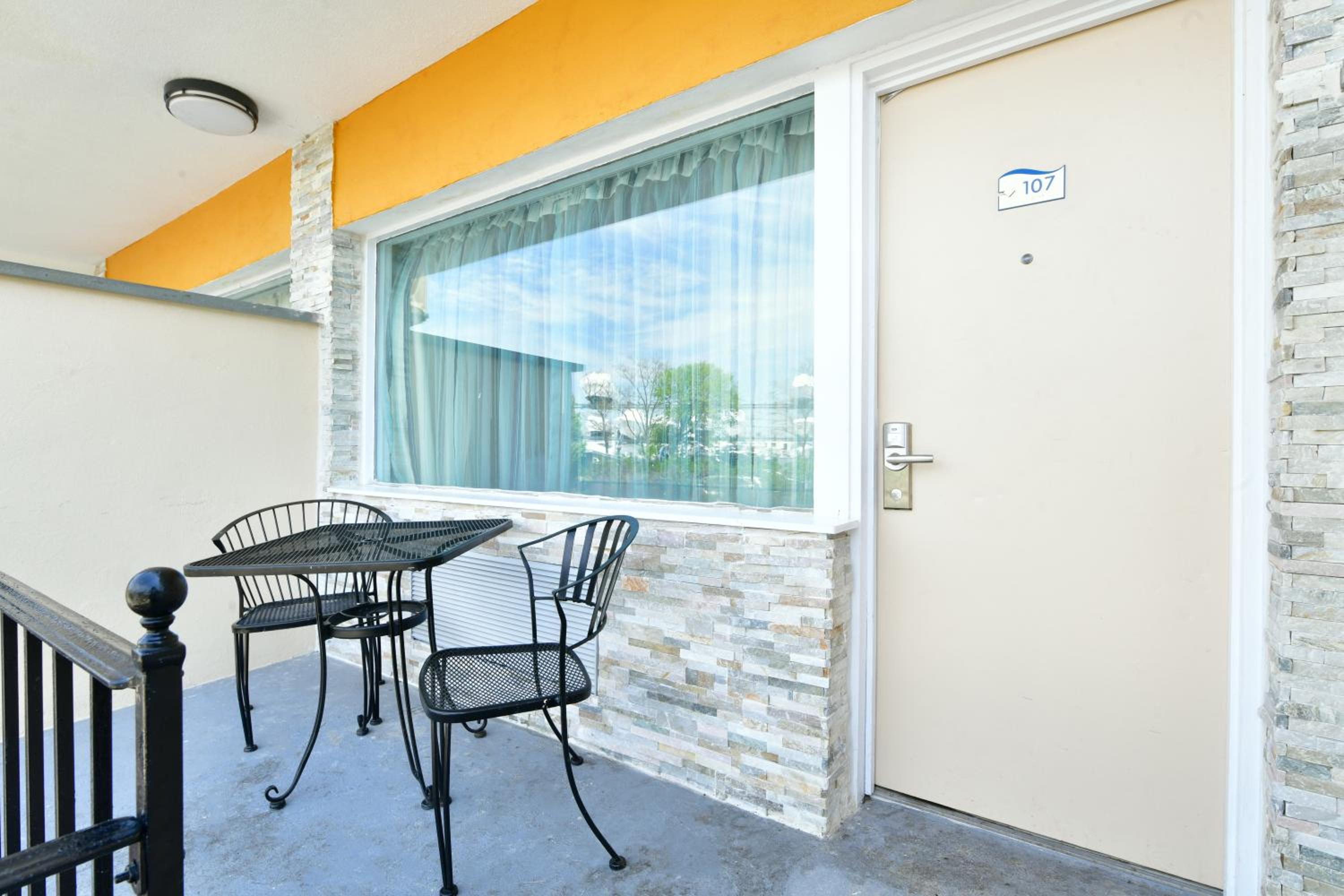Superior Double Room - Photo 2