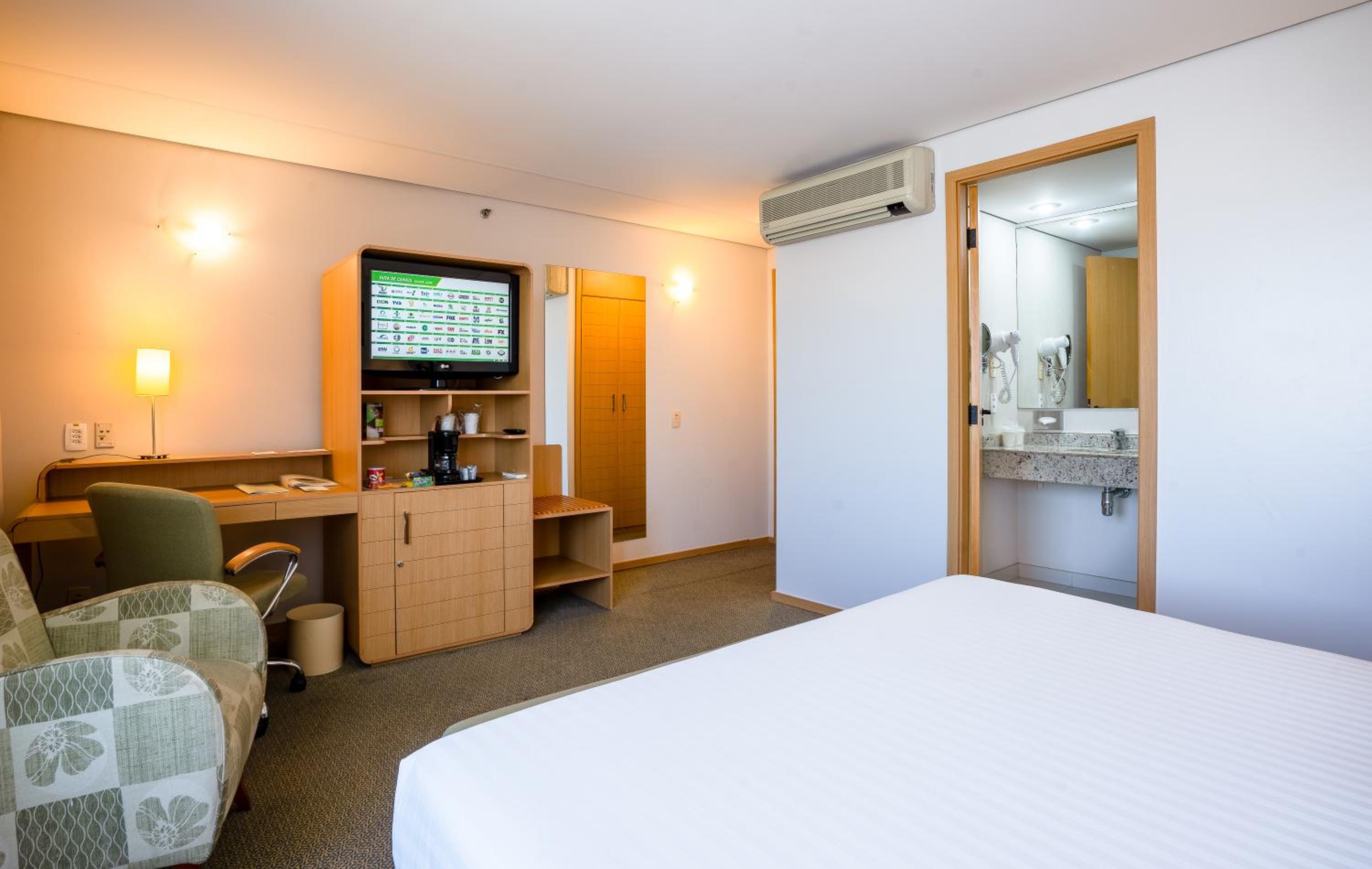 King Room - Photo 5