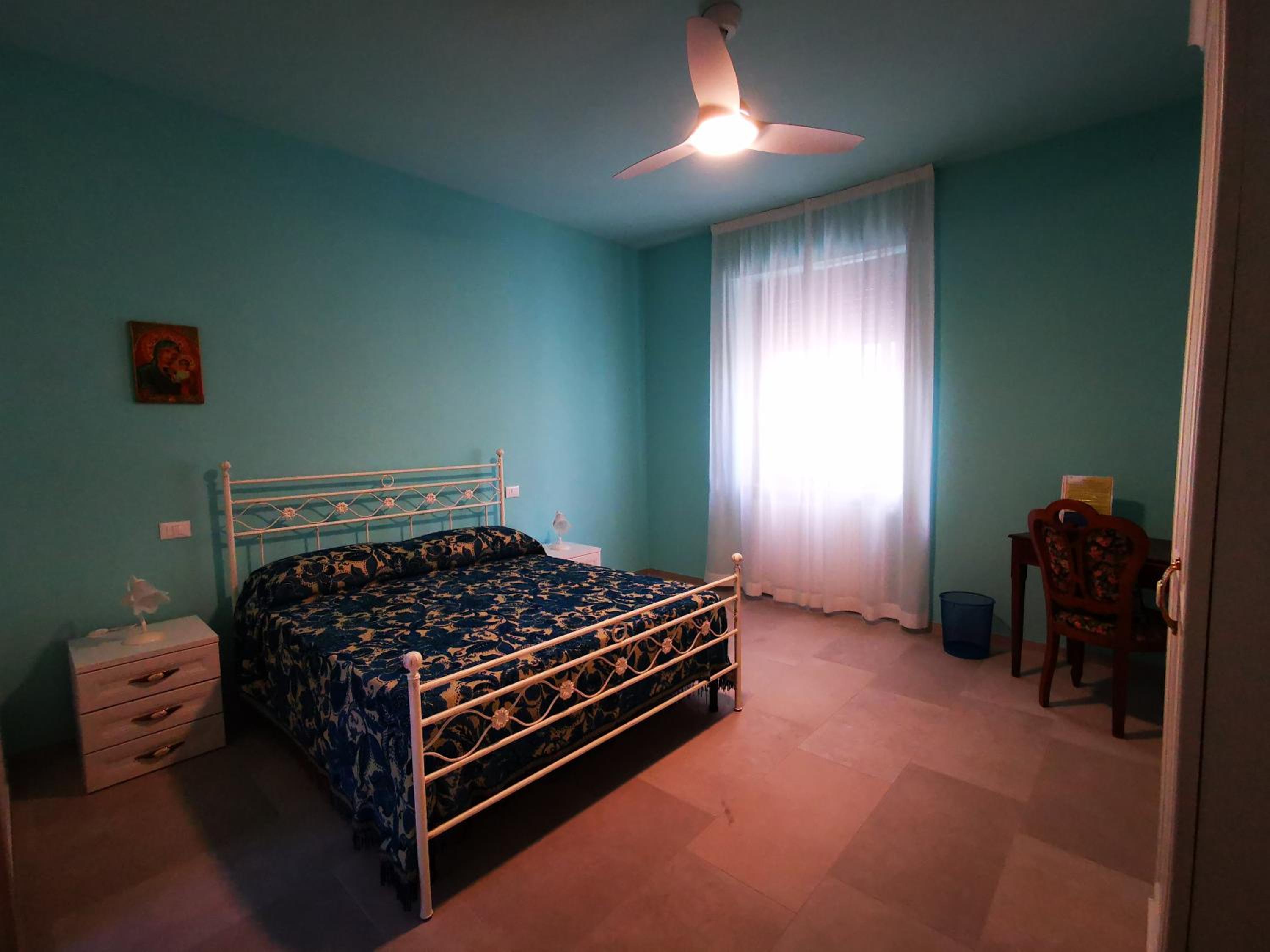 Triple Room with Private Bathroom photo 2
