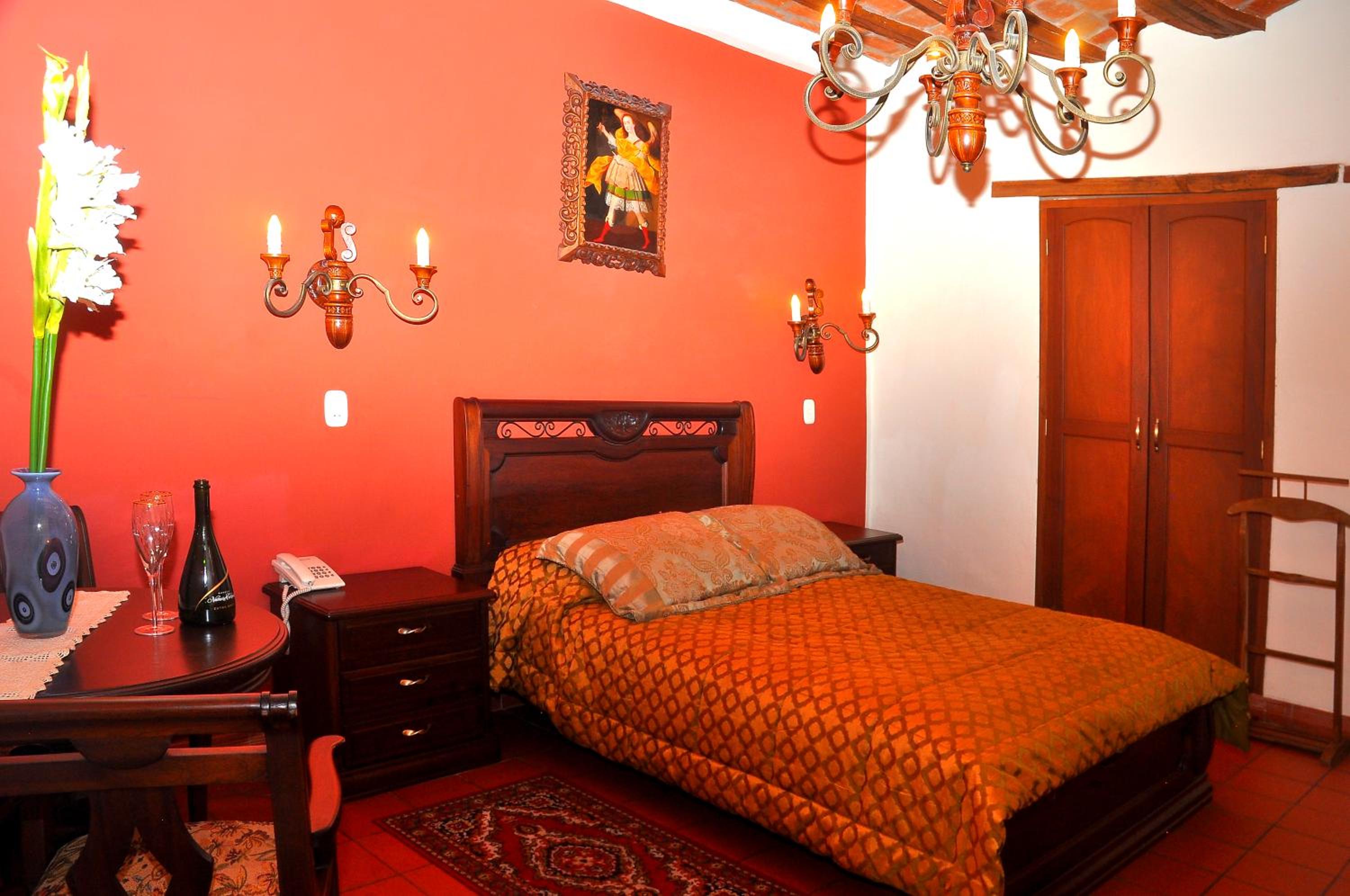 Executive Suite photo 2