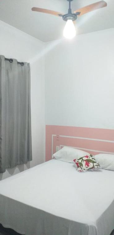 One-Bedroom Apartment - Photo 1