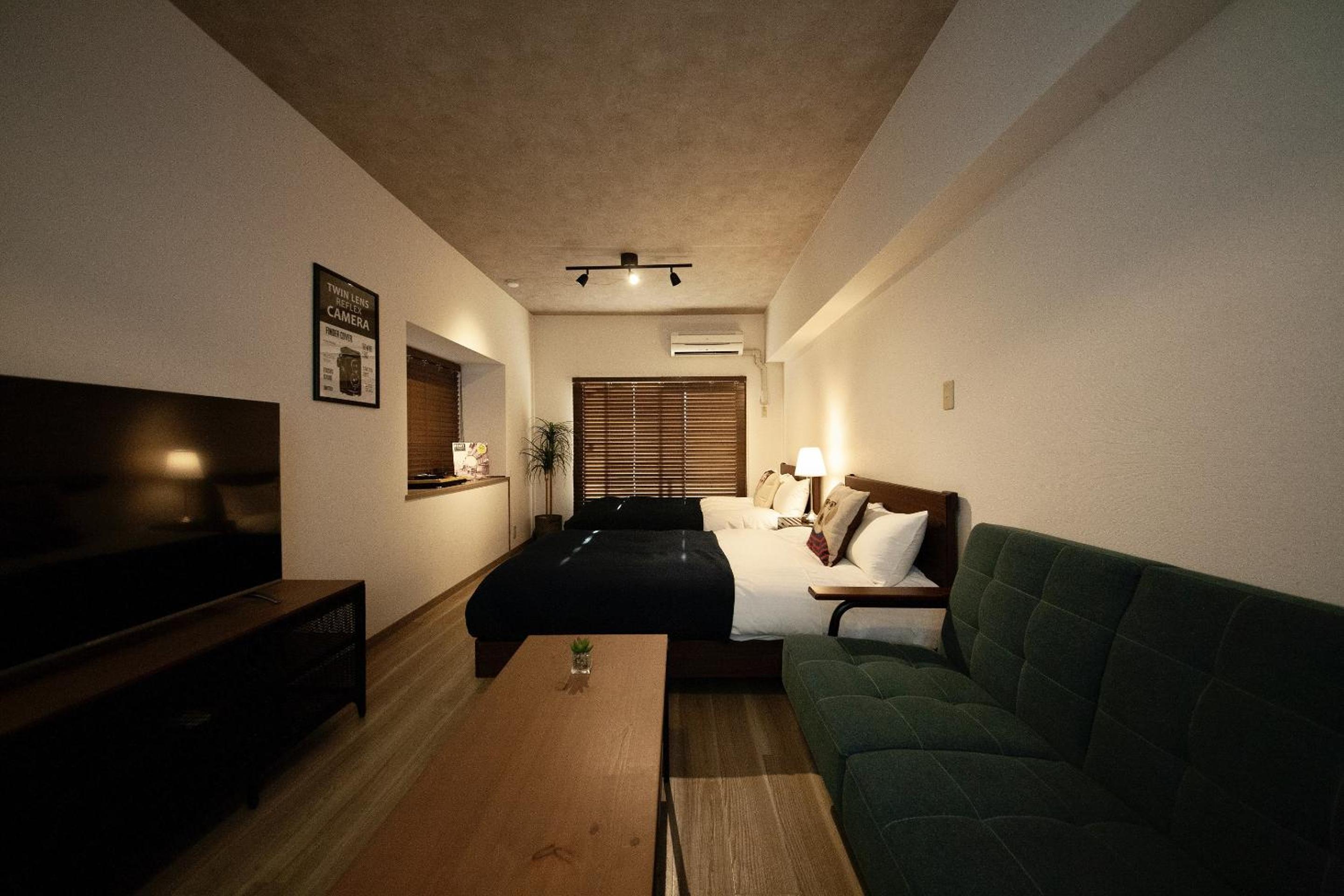 Deluxe Room (Two Small Double Beds and One Sofa) with Kitchen - Non-Smoking - Cleaning Fee Extra - No Cleaning for Consecutive Night Stays - Photo 4