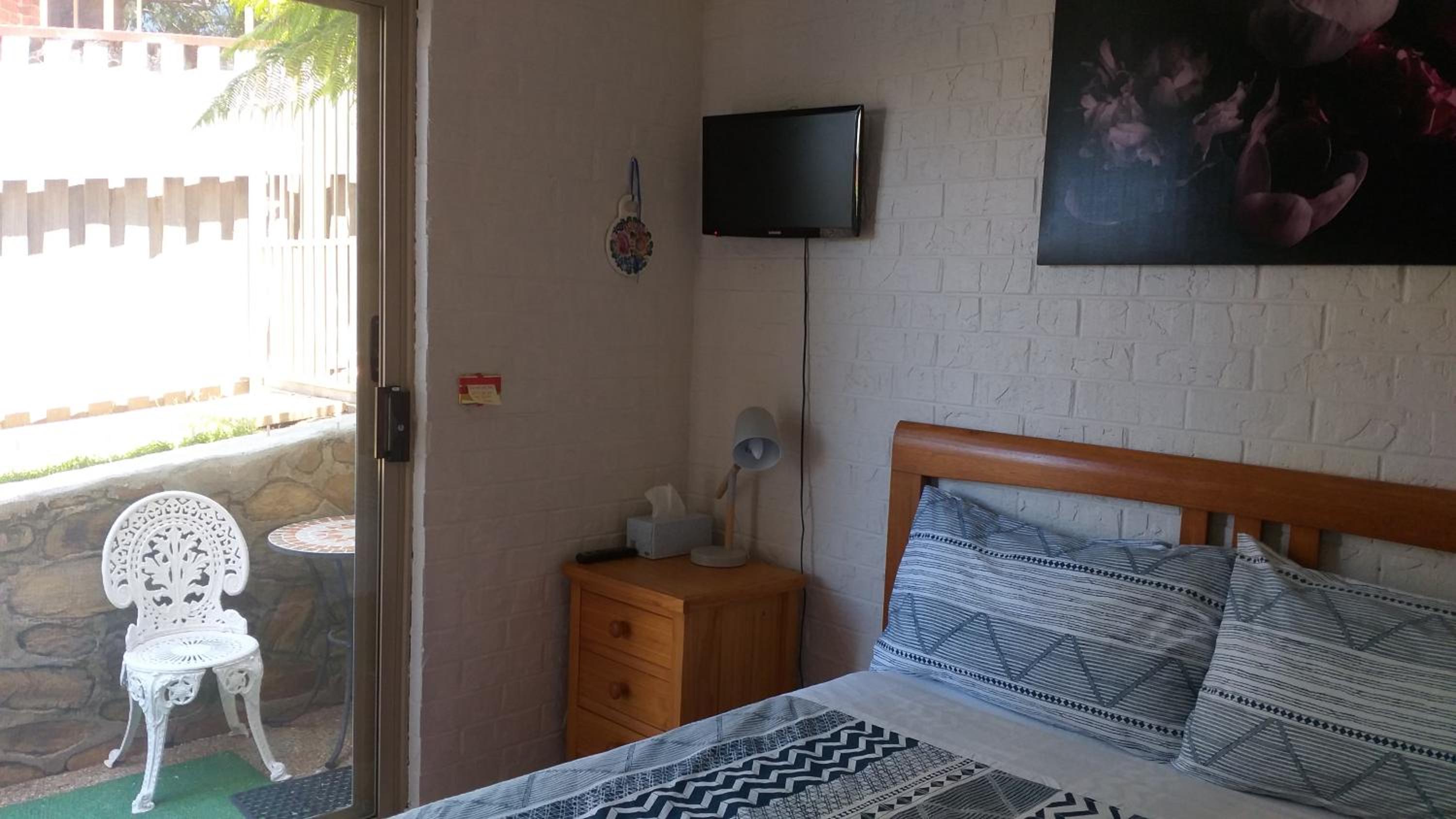 Large Single Room photo 3