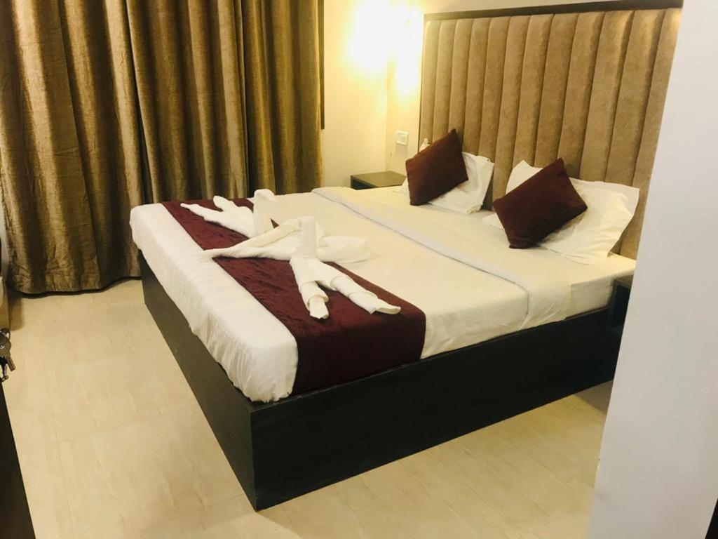 Deluxe Double Room - Photo 1