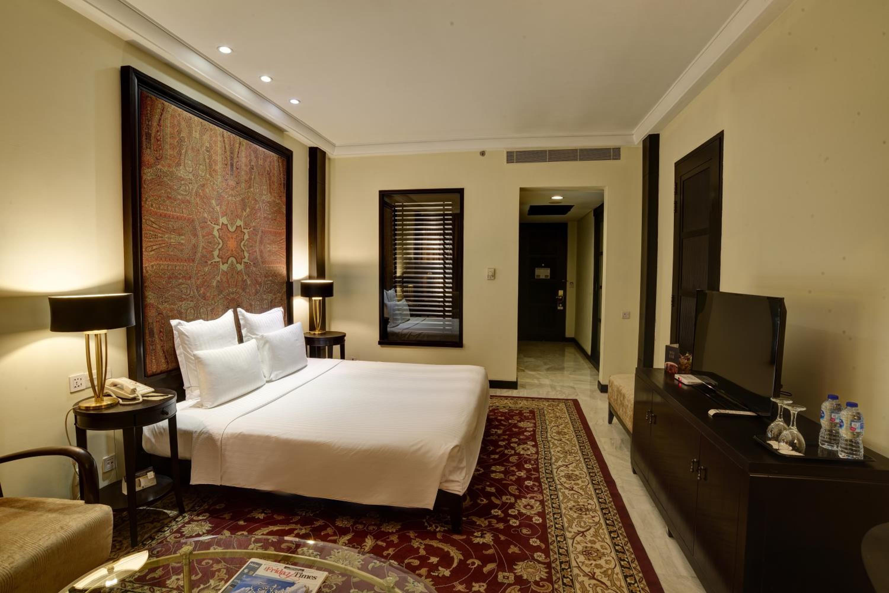Executive King Room