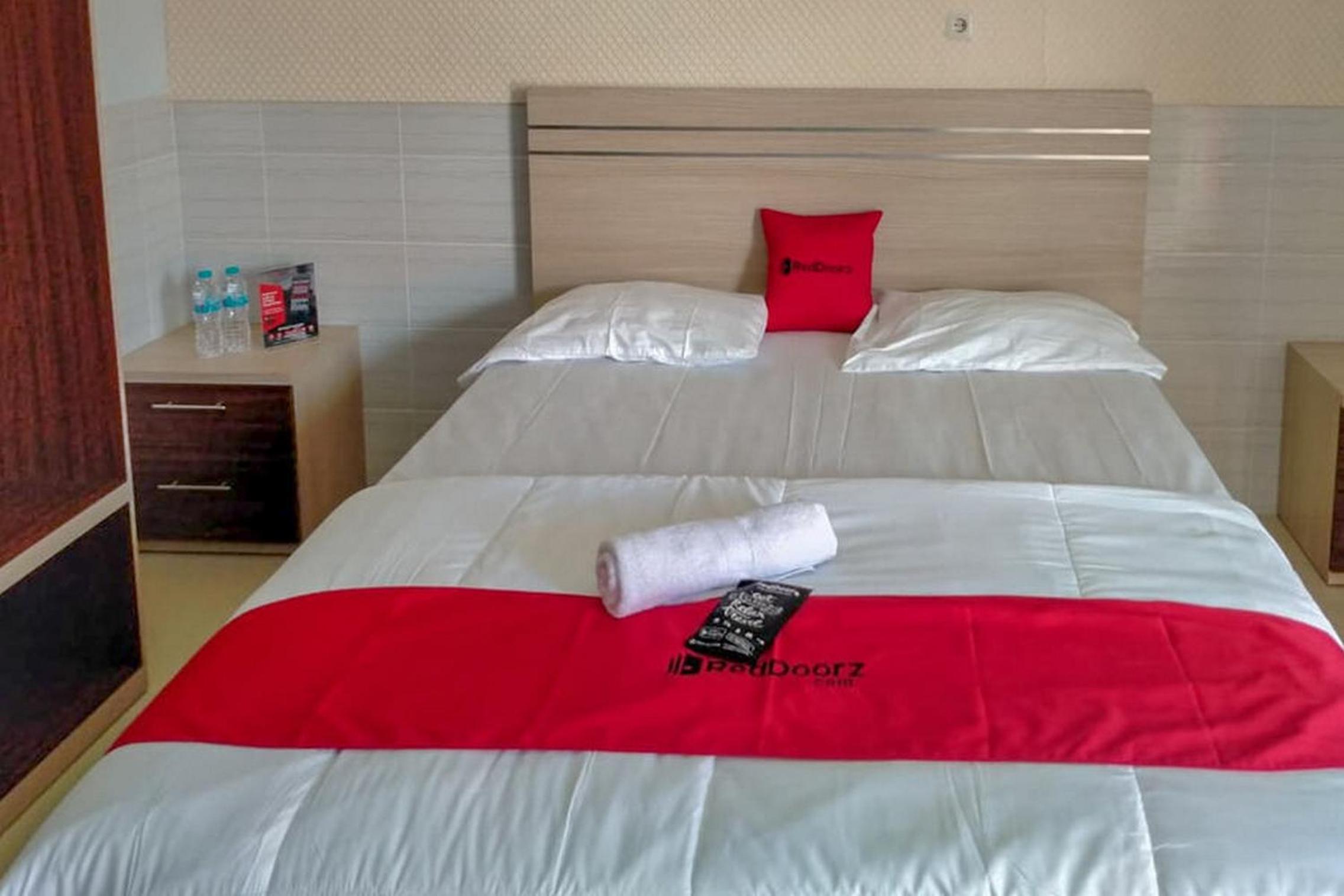 Standard Double Room - Photo 4