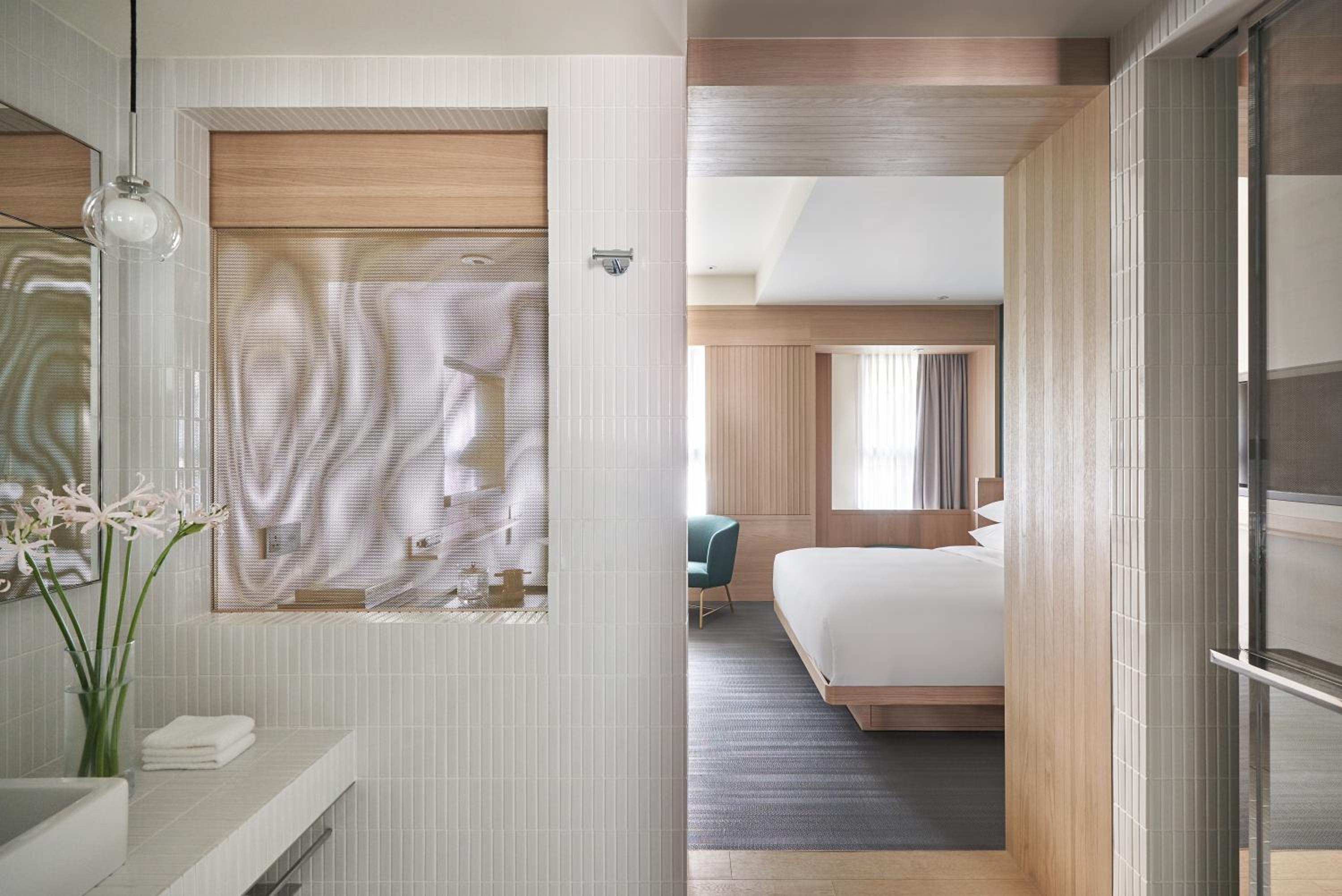 Essential Room - Bed Type Not Guaranteed photo 2