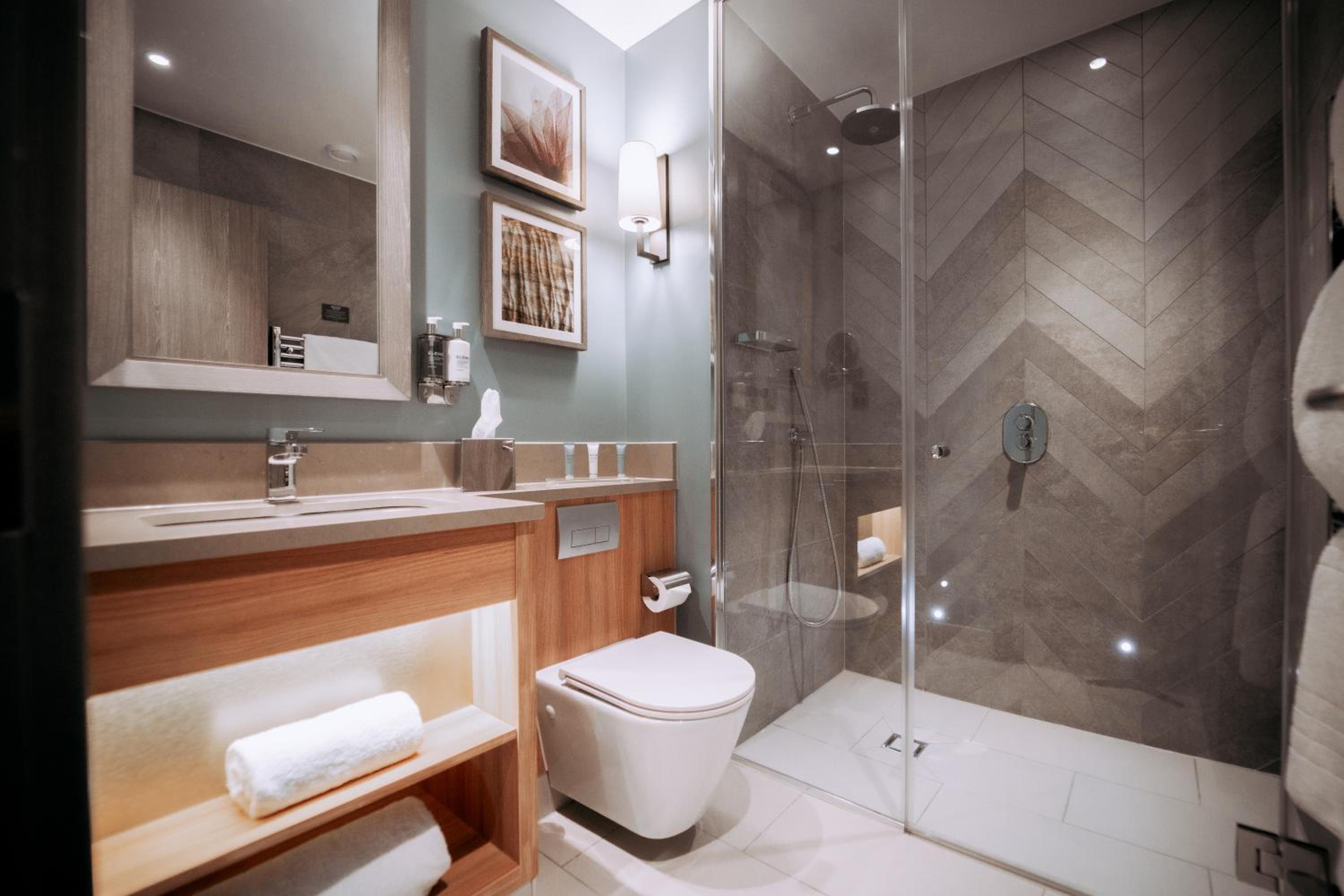 Double Room - Photo 6