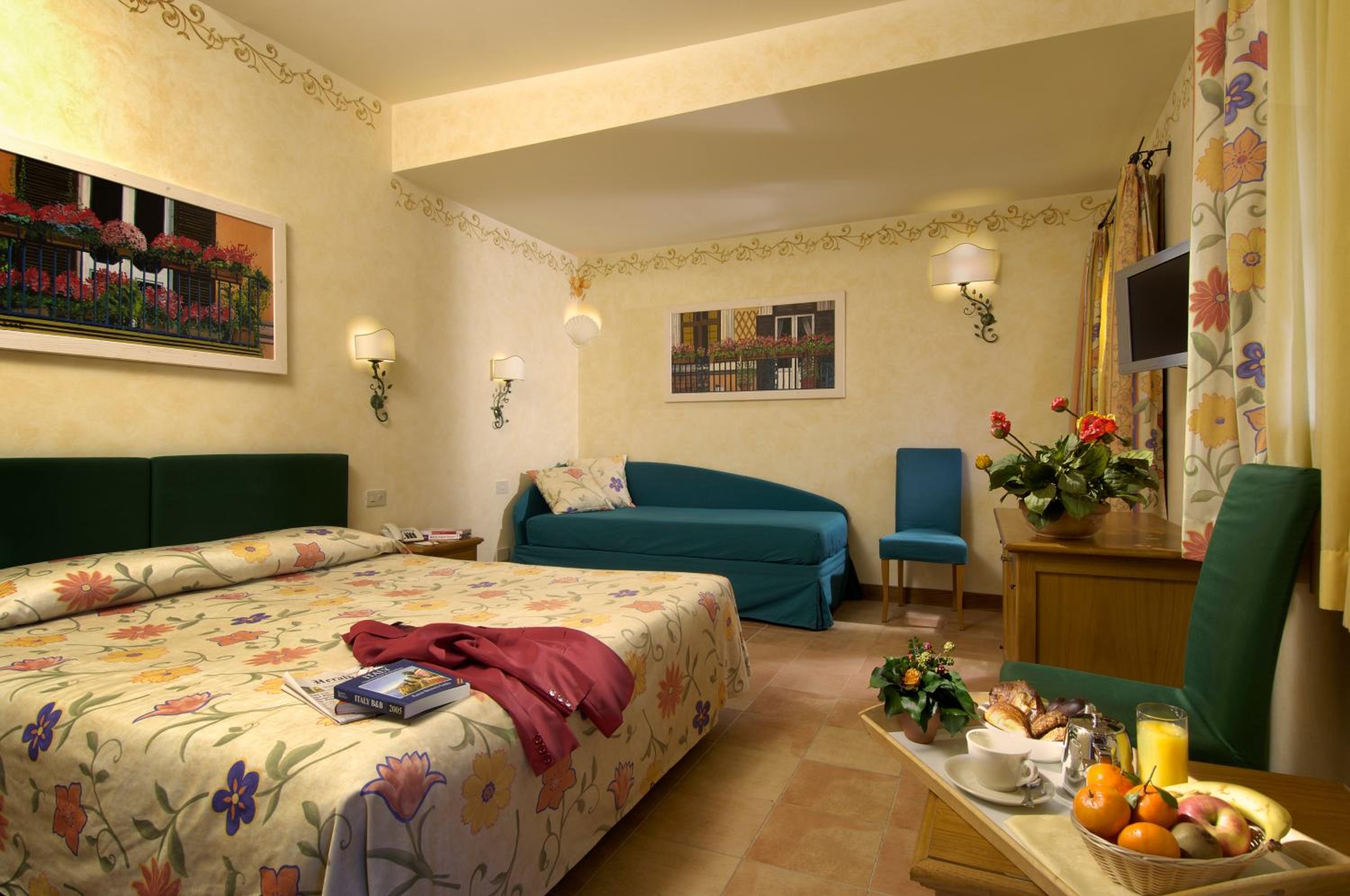 Quadruple Room photo 2