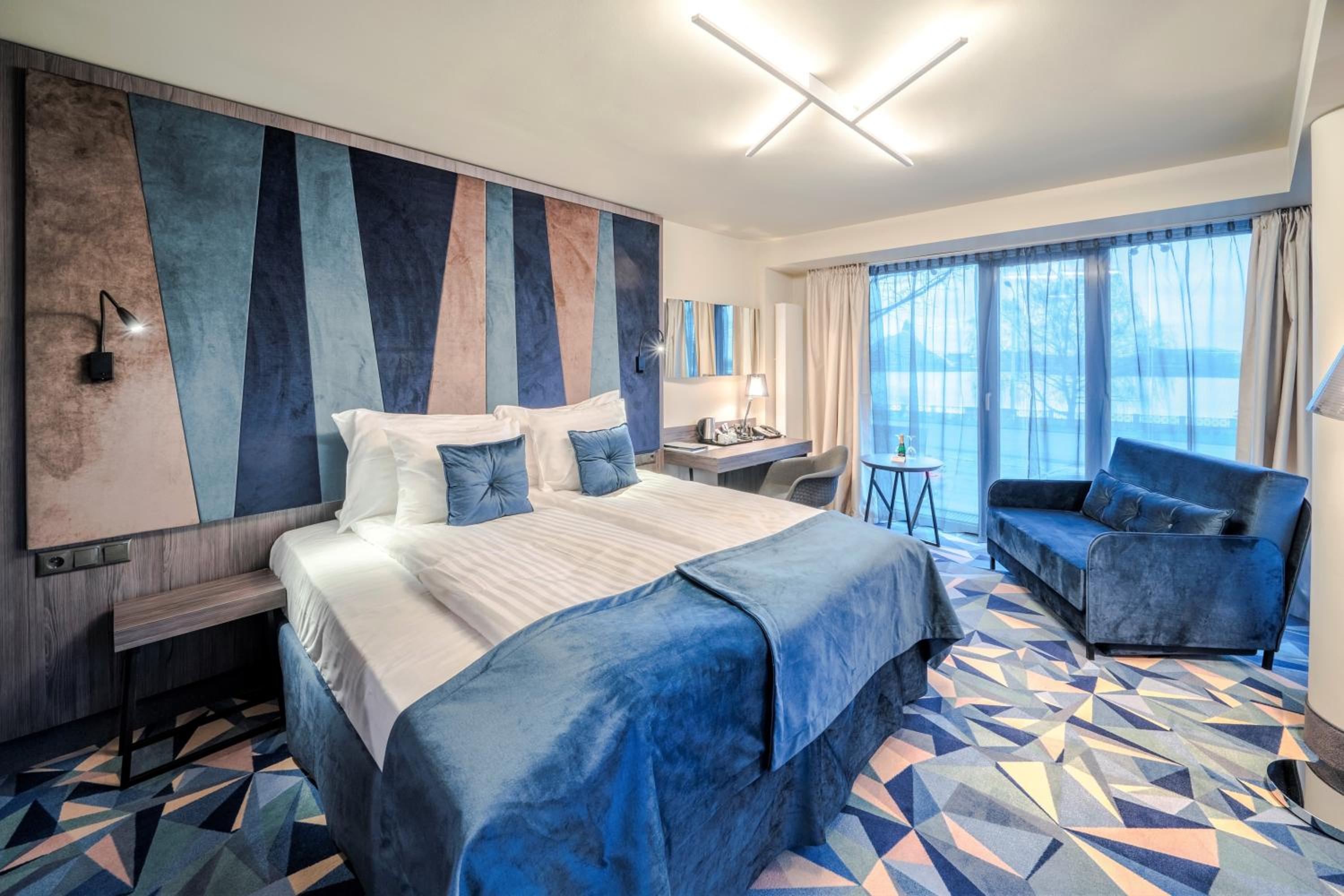 "Riverside" Superior Double Room - Photo 6