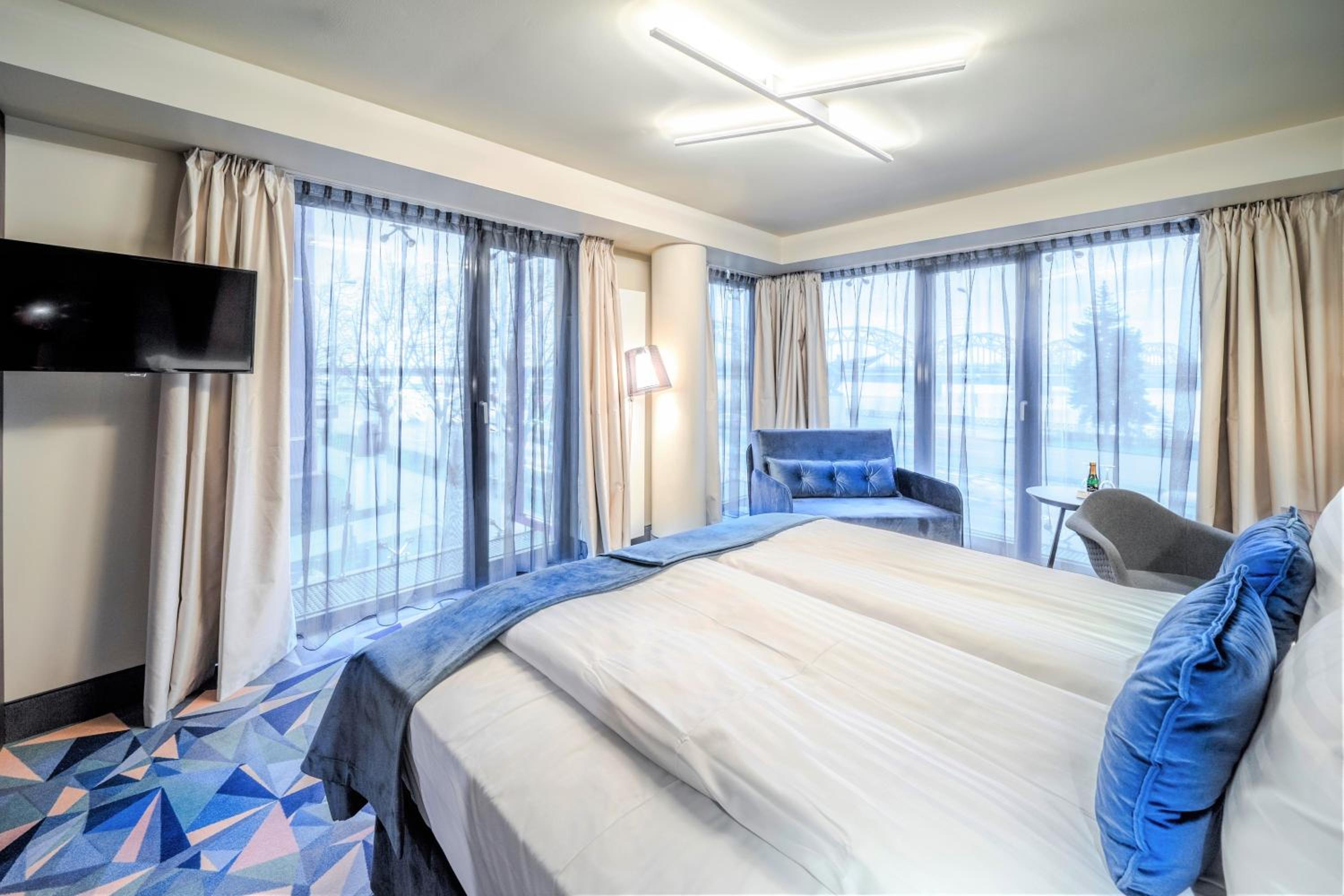"Riverside" Superior Double Room - Photo 7