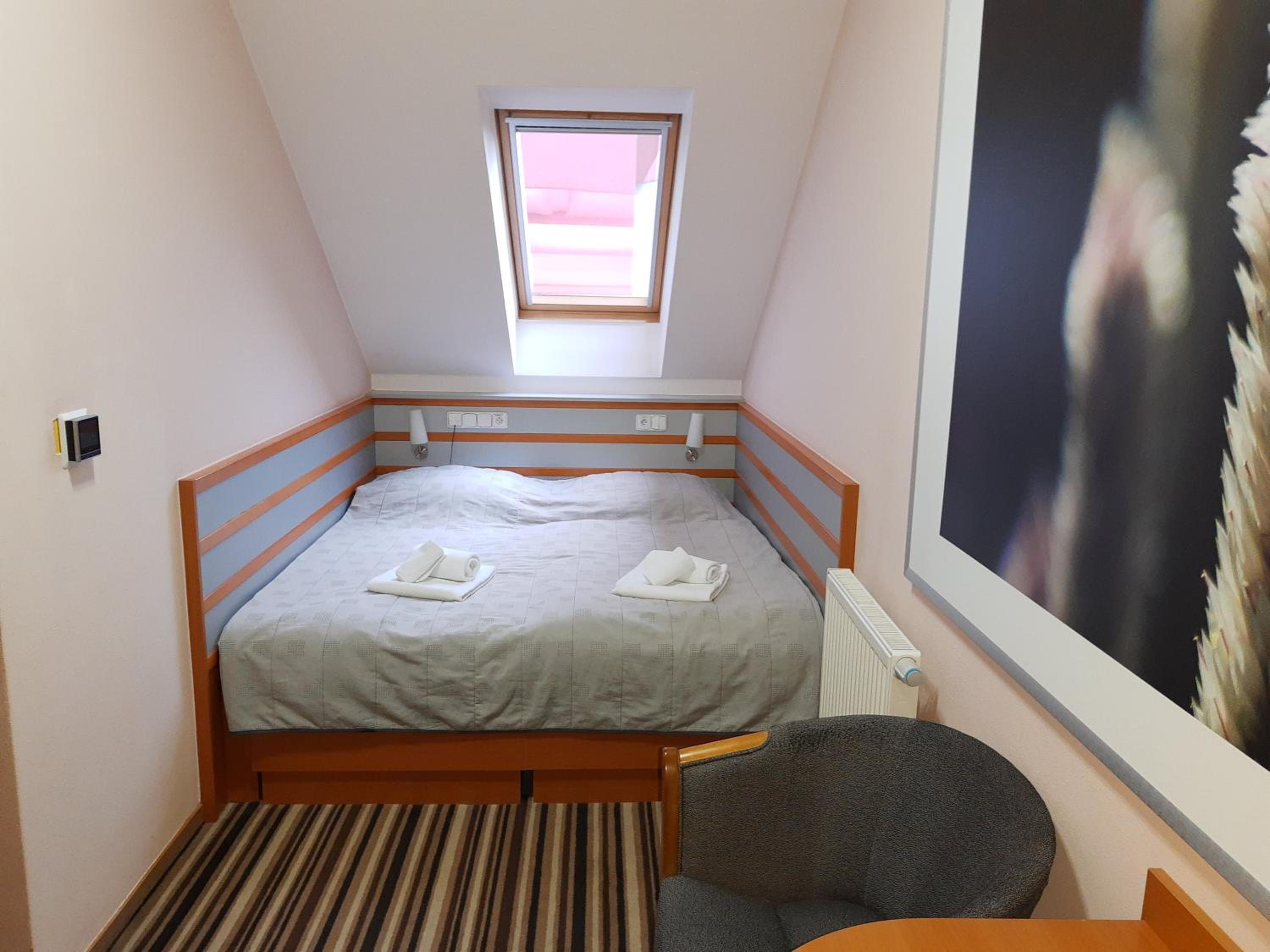 Standard Double Room photo 3