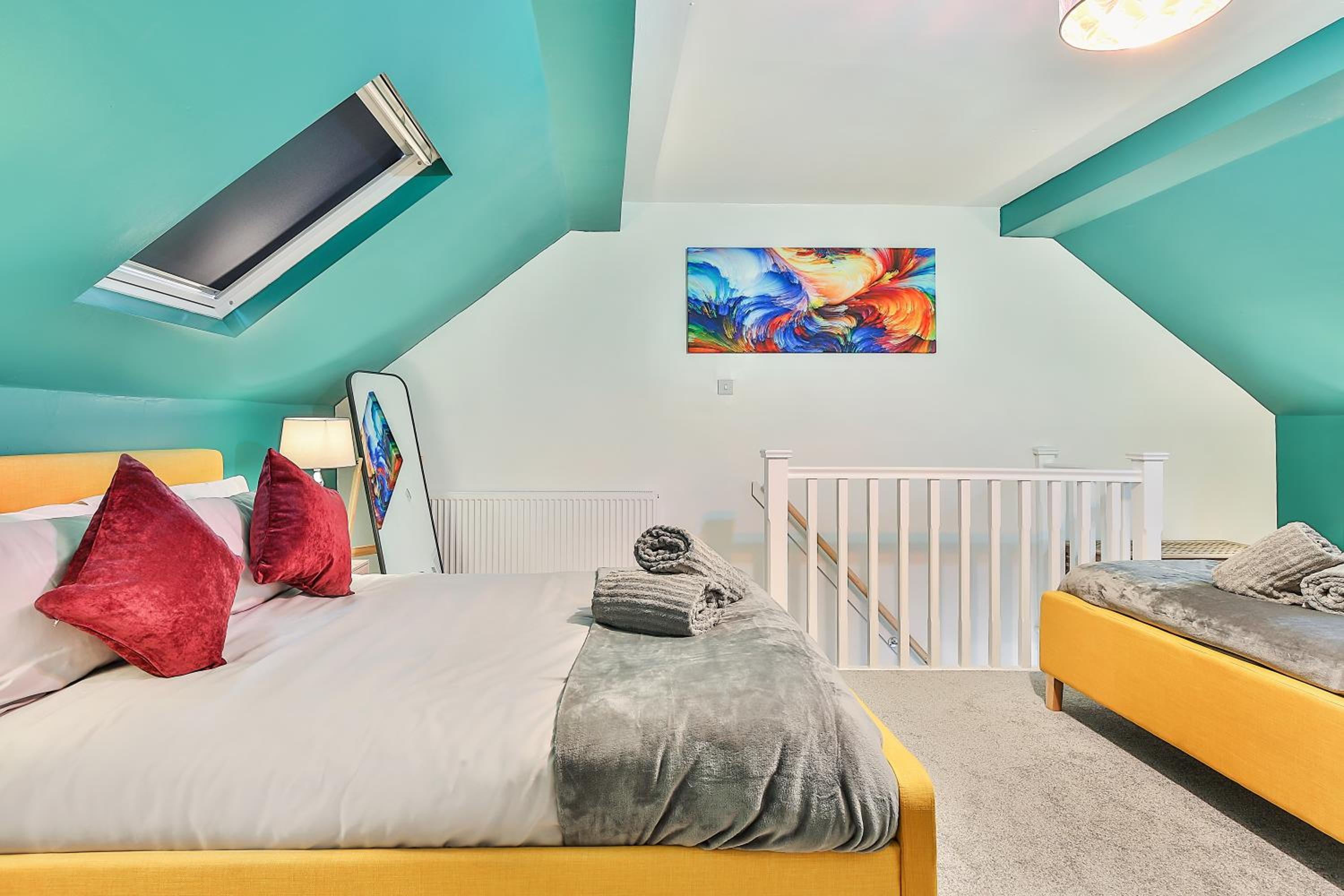 Four-Bedroom House photo 2