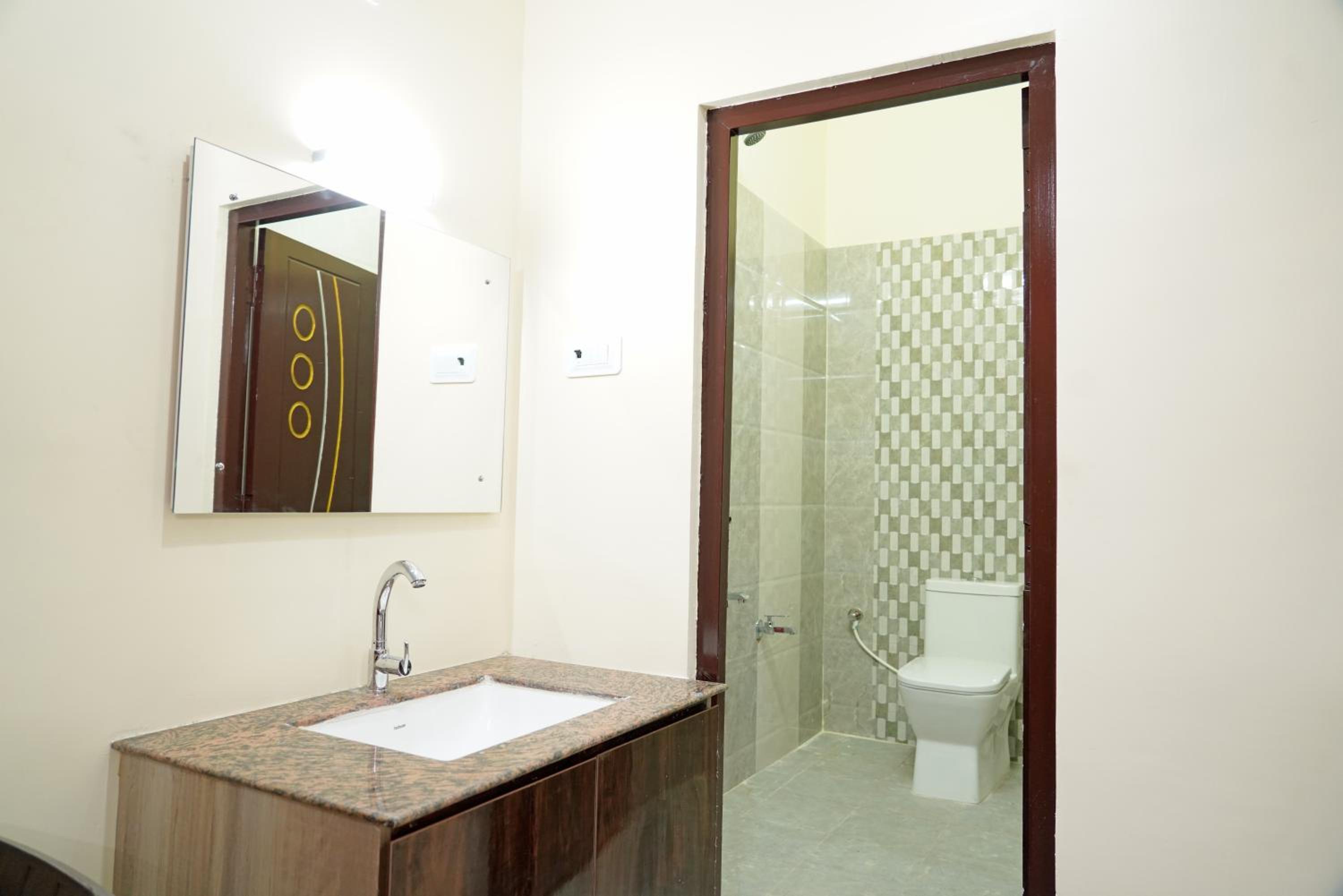 Deluxe Double Room - Photo 3