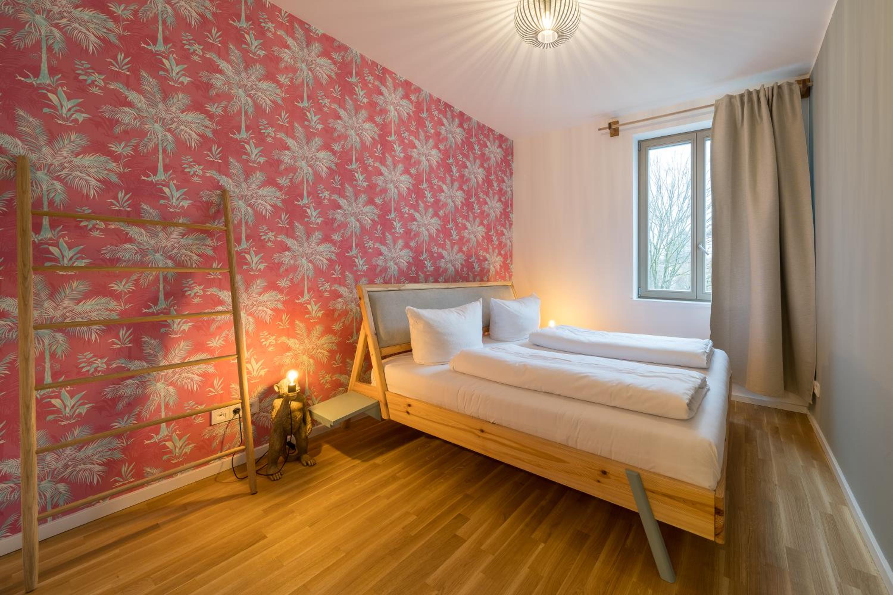 One-Bedroom Apartment - Photo 10