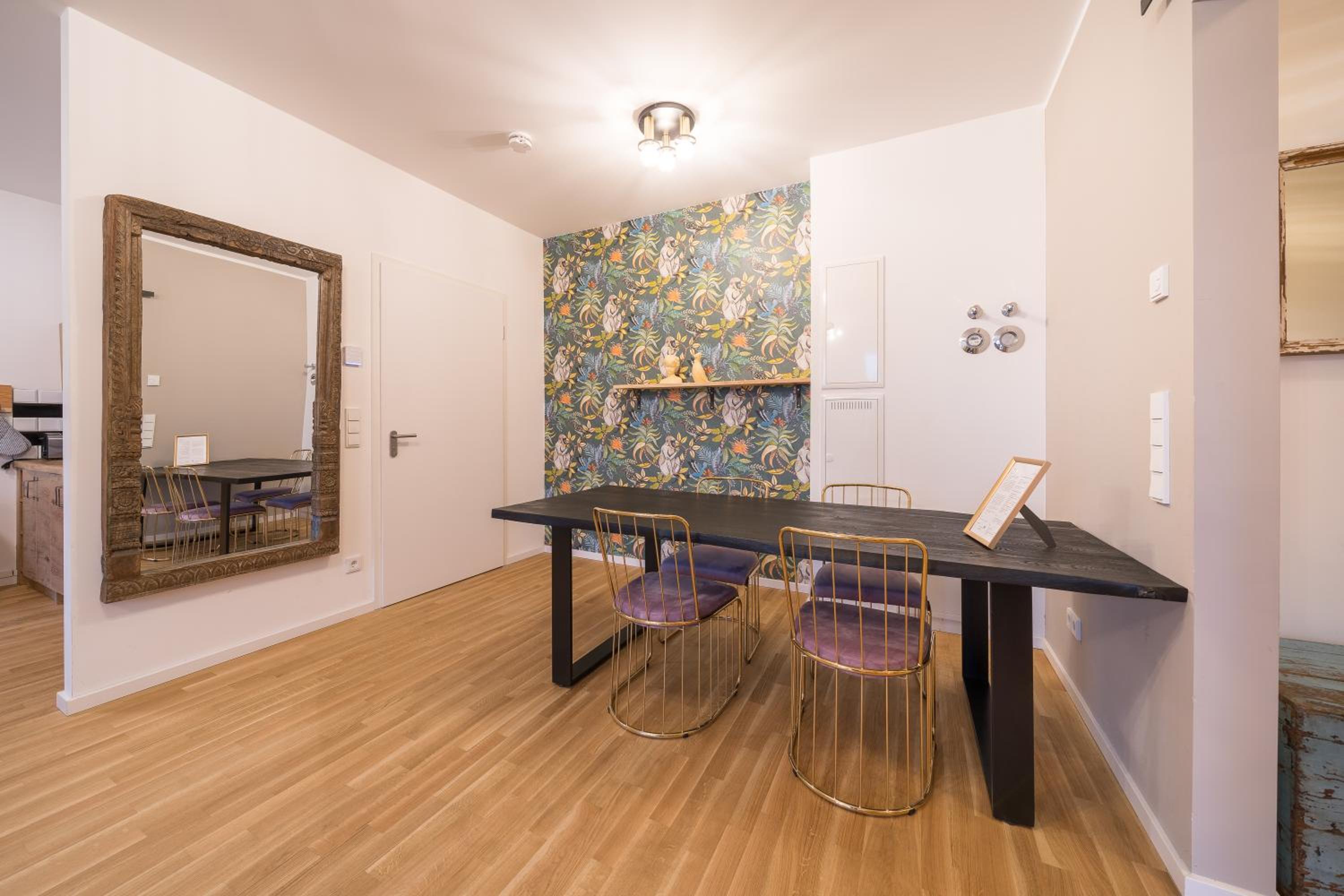 One-Bedroom Apartment - Photo 5