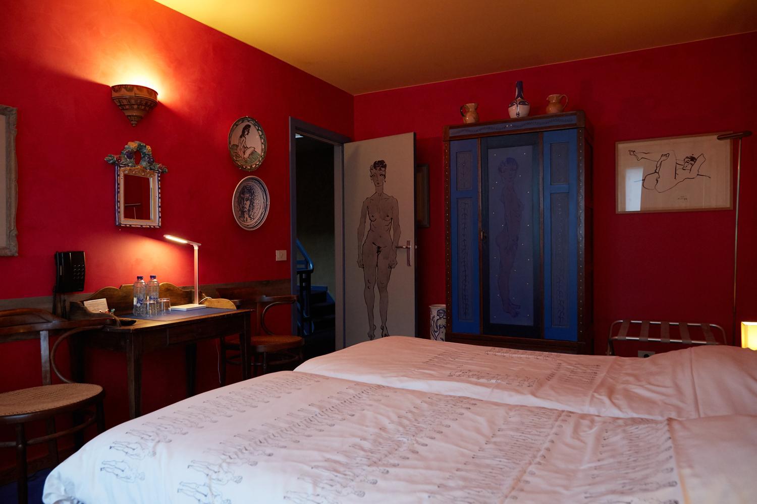 Double Room - Photo 7