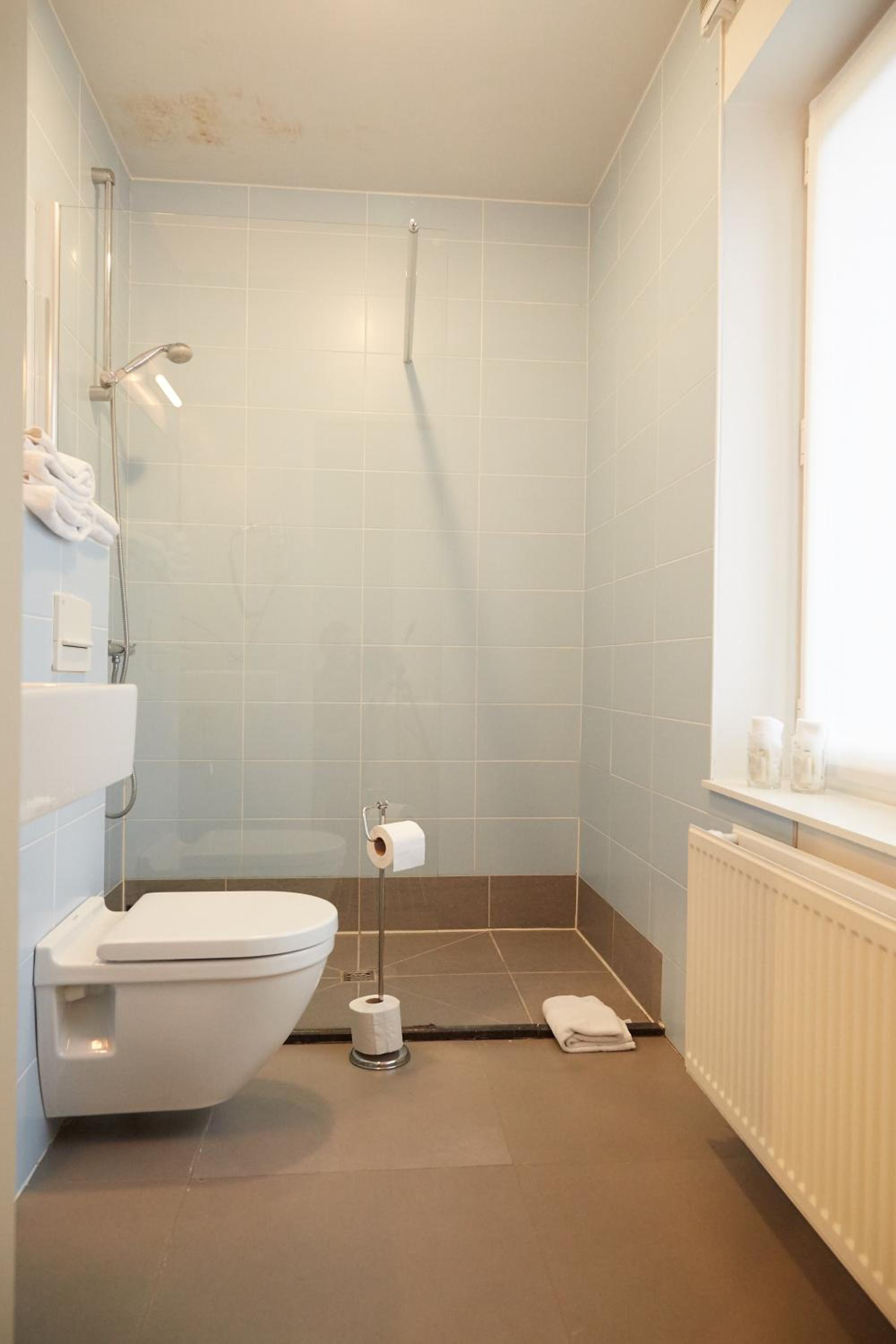Double Room - Photo 28