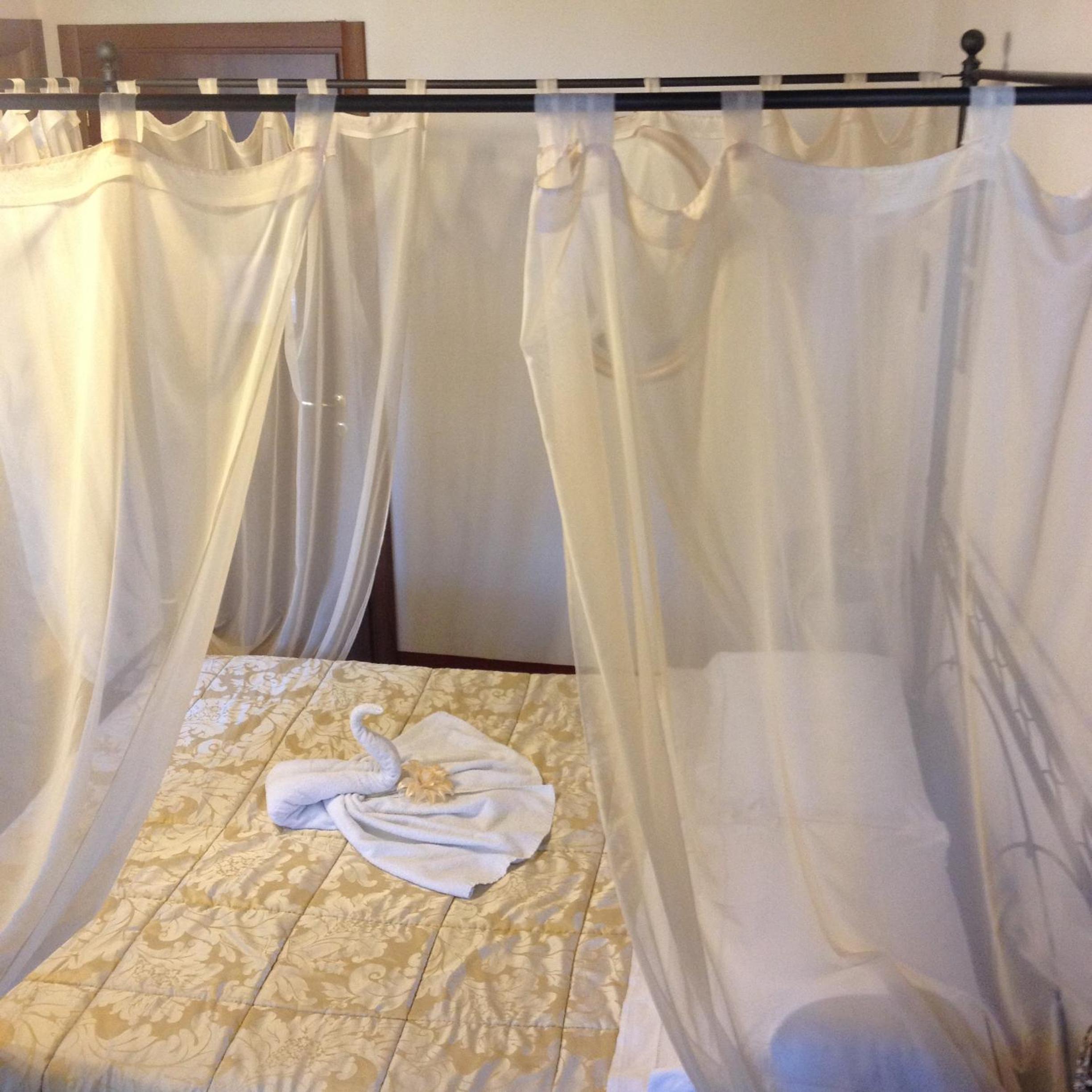 Suite with Balcony - Photo 6