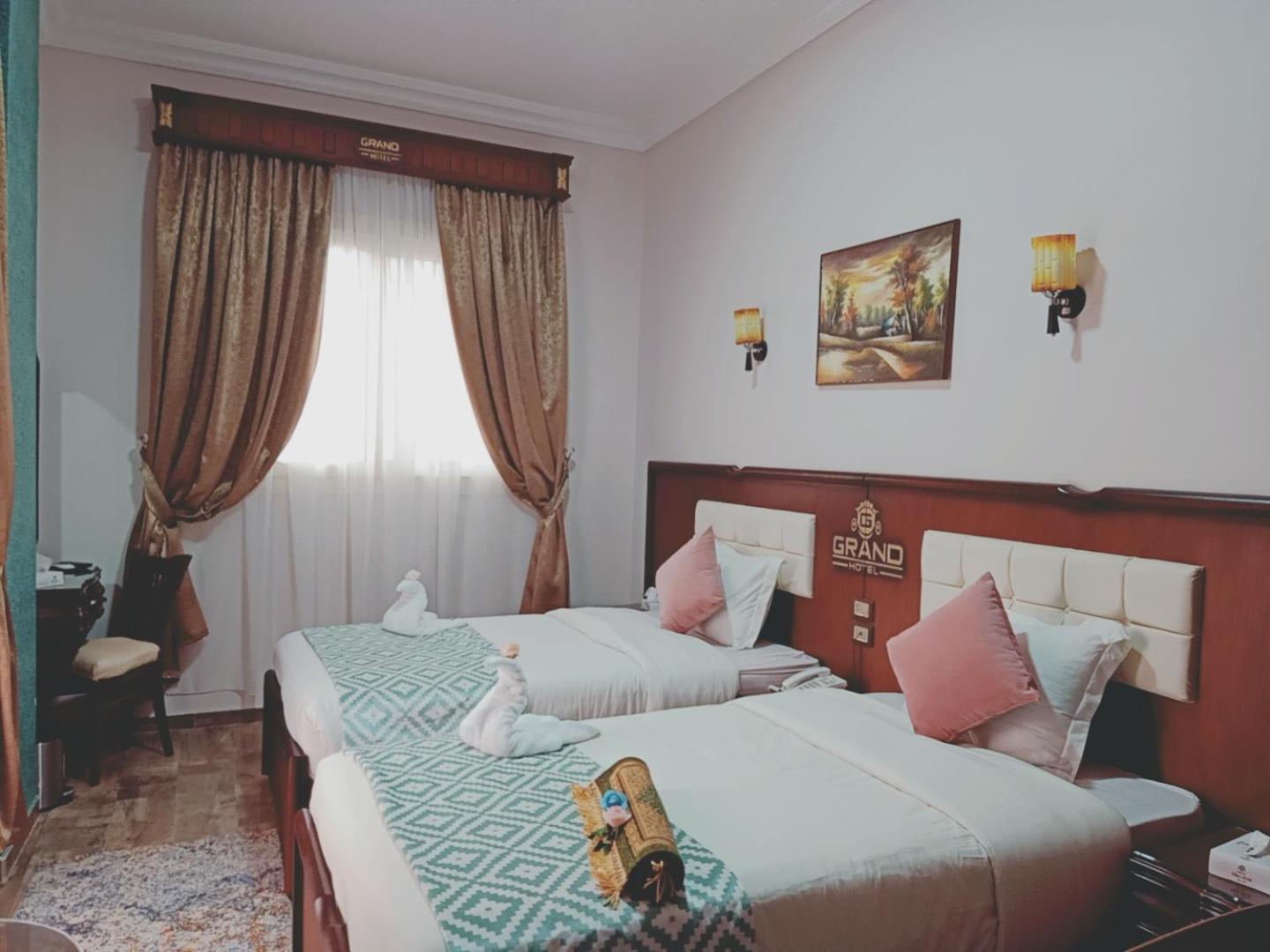 Double Room - Photo 11