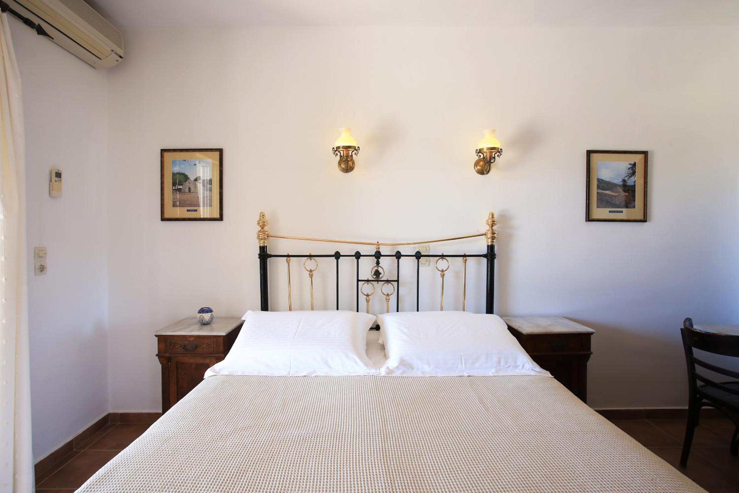 Villa with Sea View photo 2