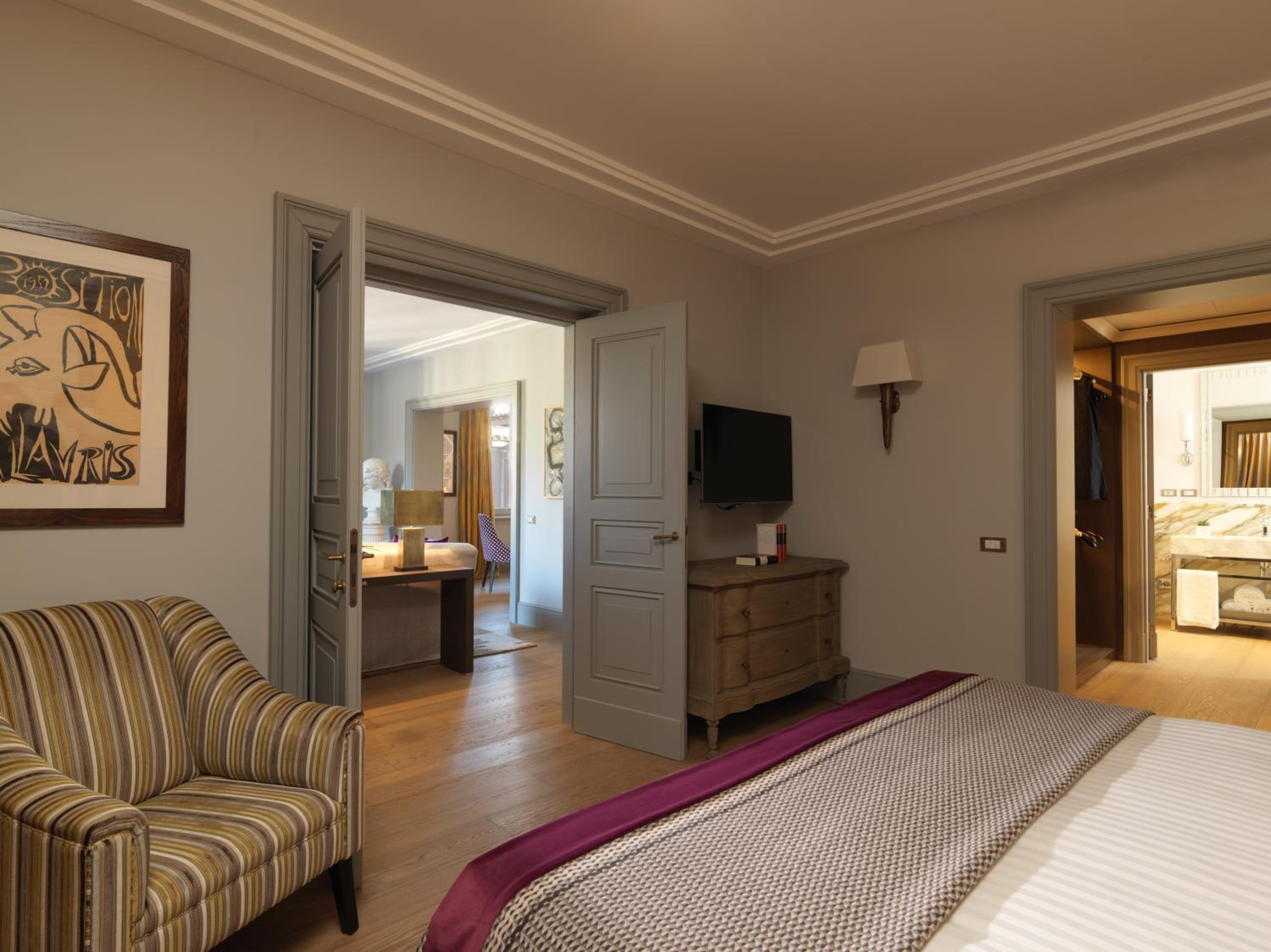 Suite with Terrace (Non Smoking)