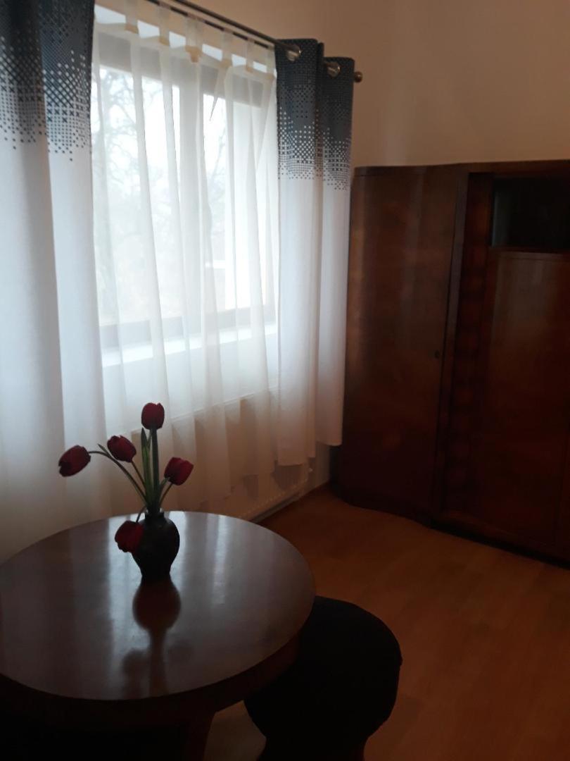 Double Room - Photo 8