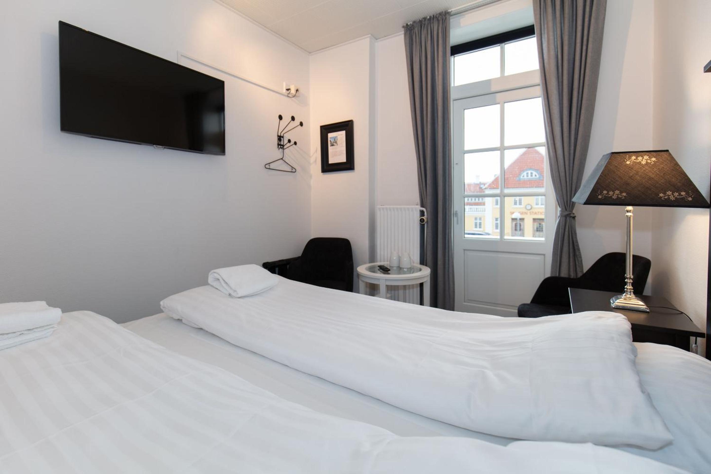 Small Double Room photo 2