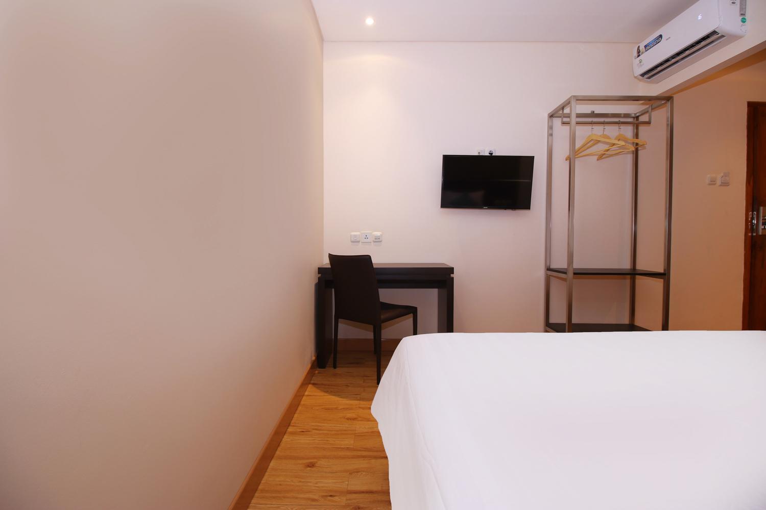 Deluxe Double Room - Photo 8