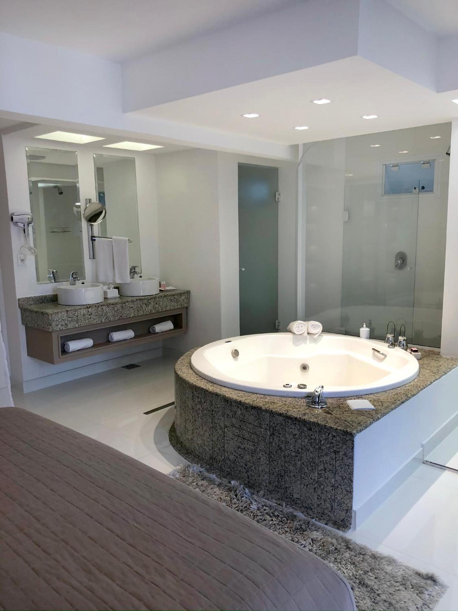 American Suite - Photo 10