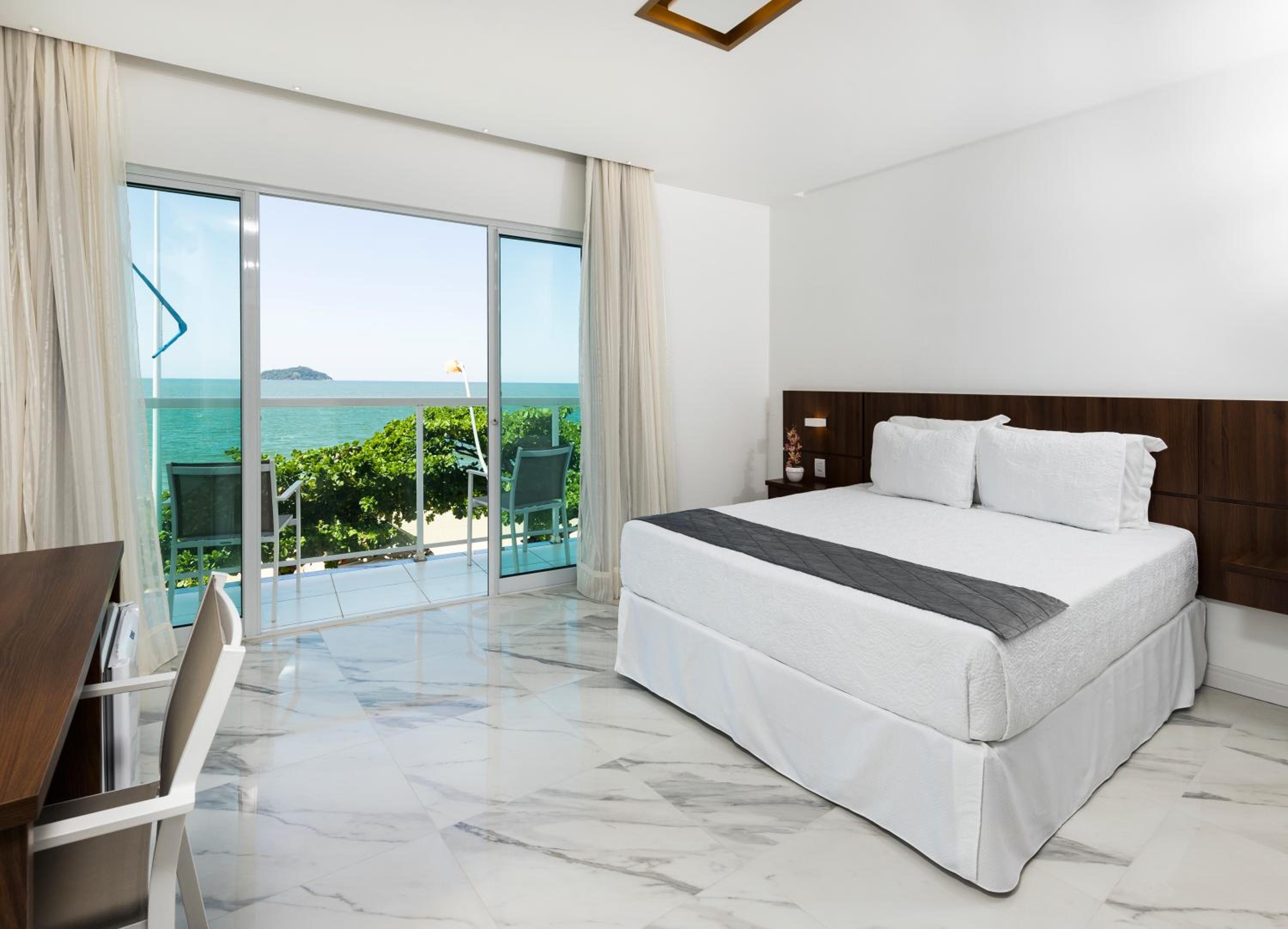 Quadruple Room with Sea View photo 1