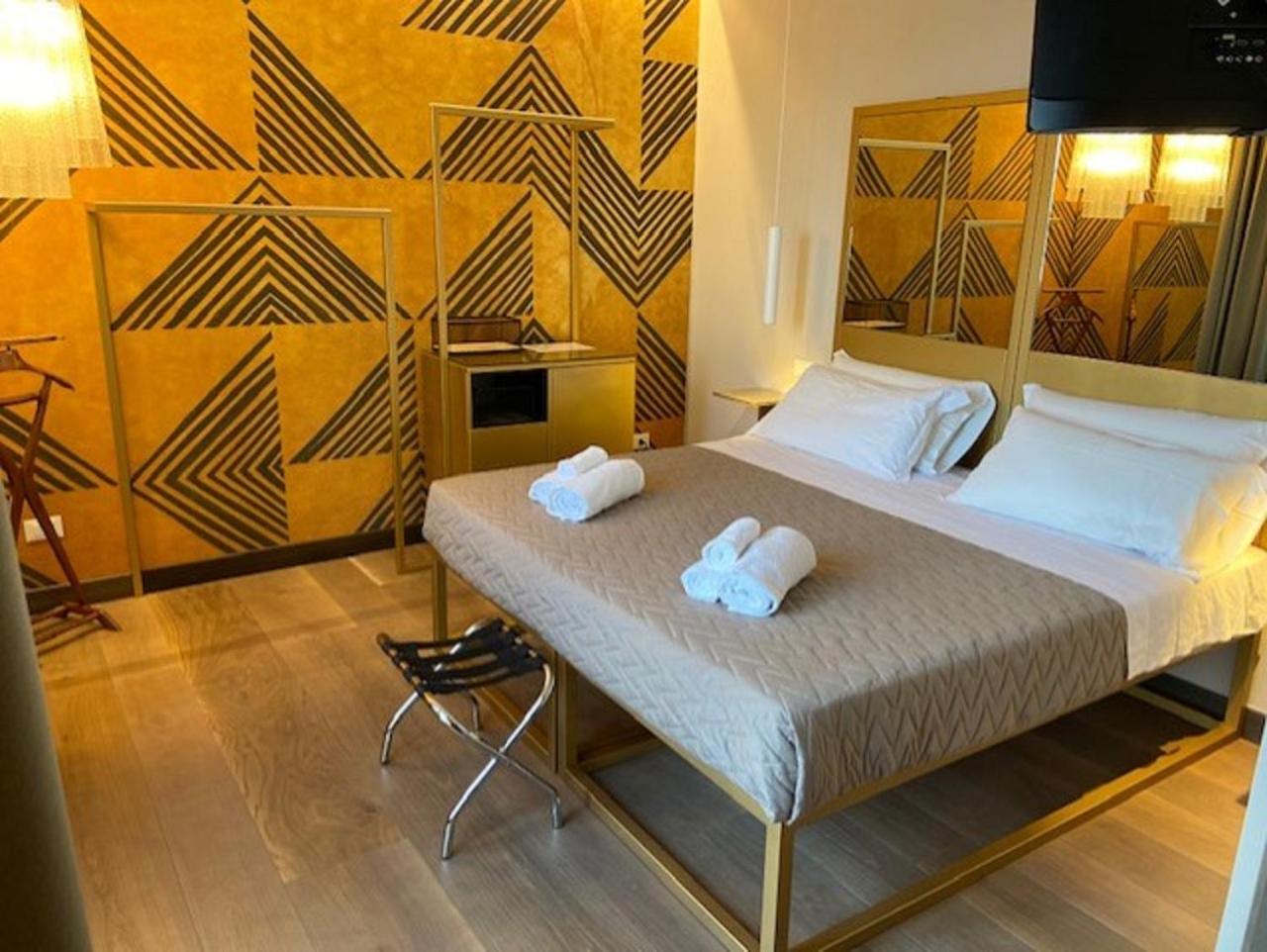 King Room with Balcony