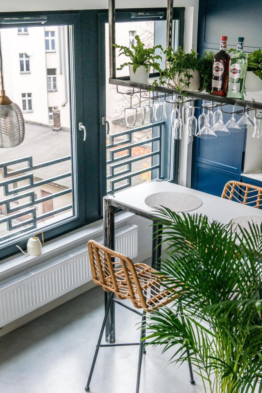 One-Bedroom Apartment - Photo 7