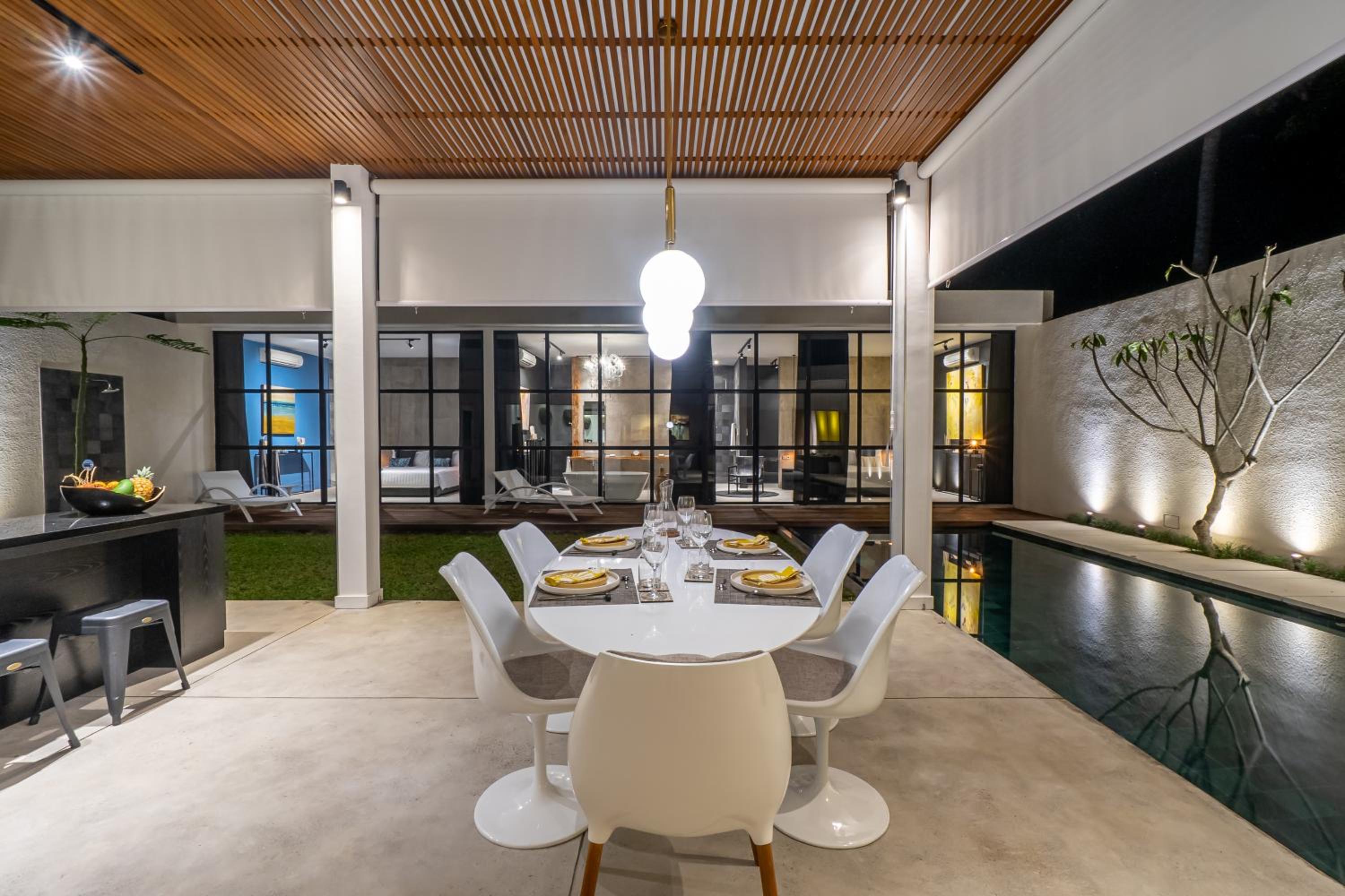 Villa with Private Pool - Photo 44