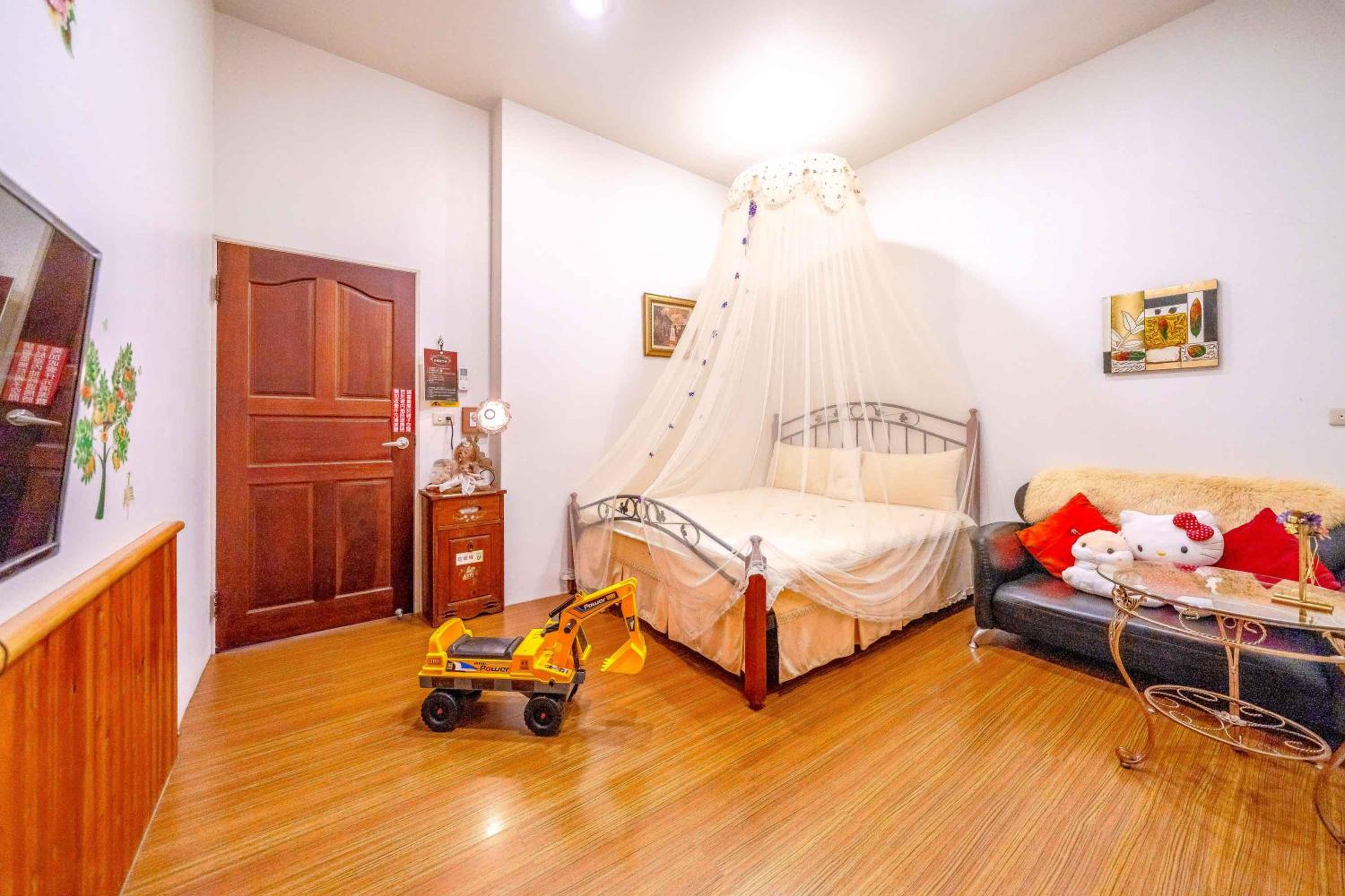 Standard Double Room - Photo 2