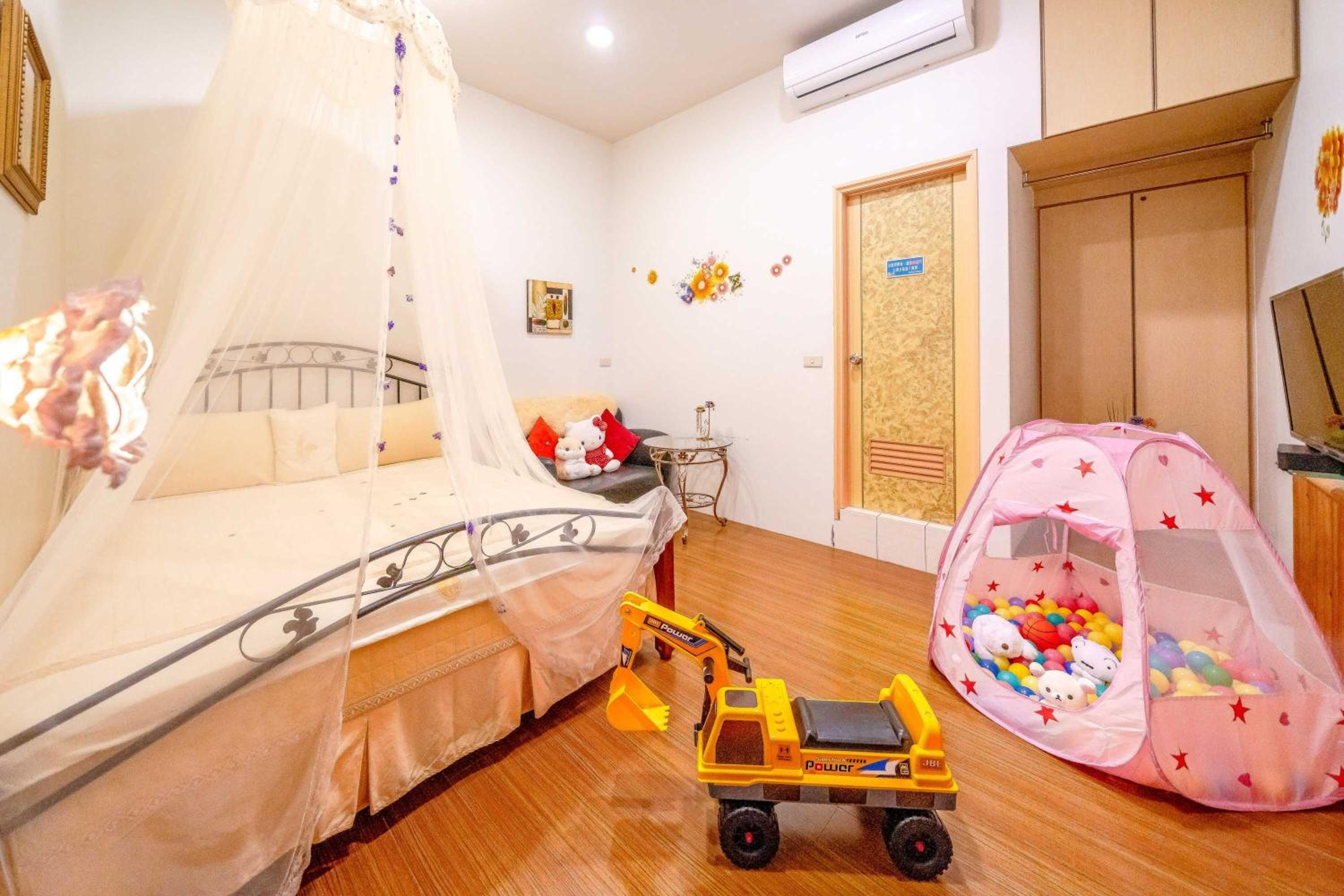 Standard Double Room - Photo 1