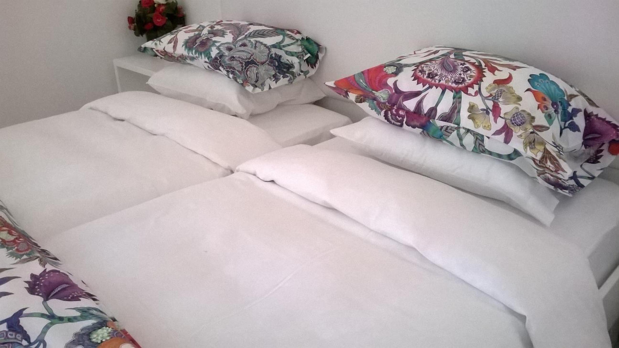 Superior Double or Twin Room - Photo 11