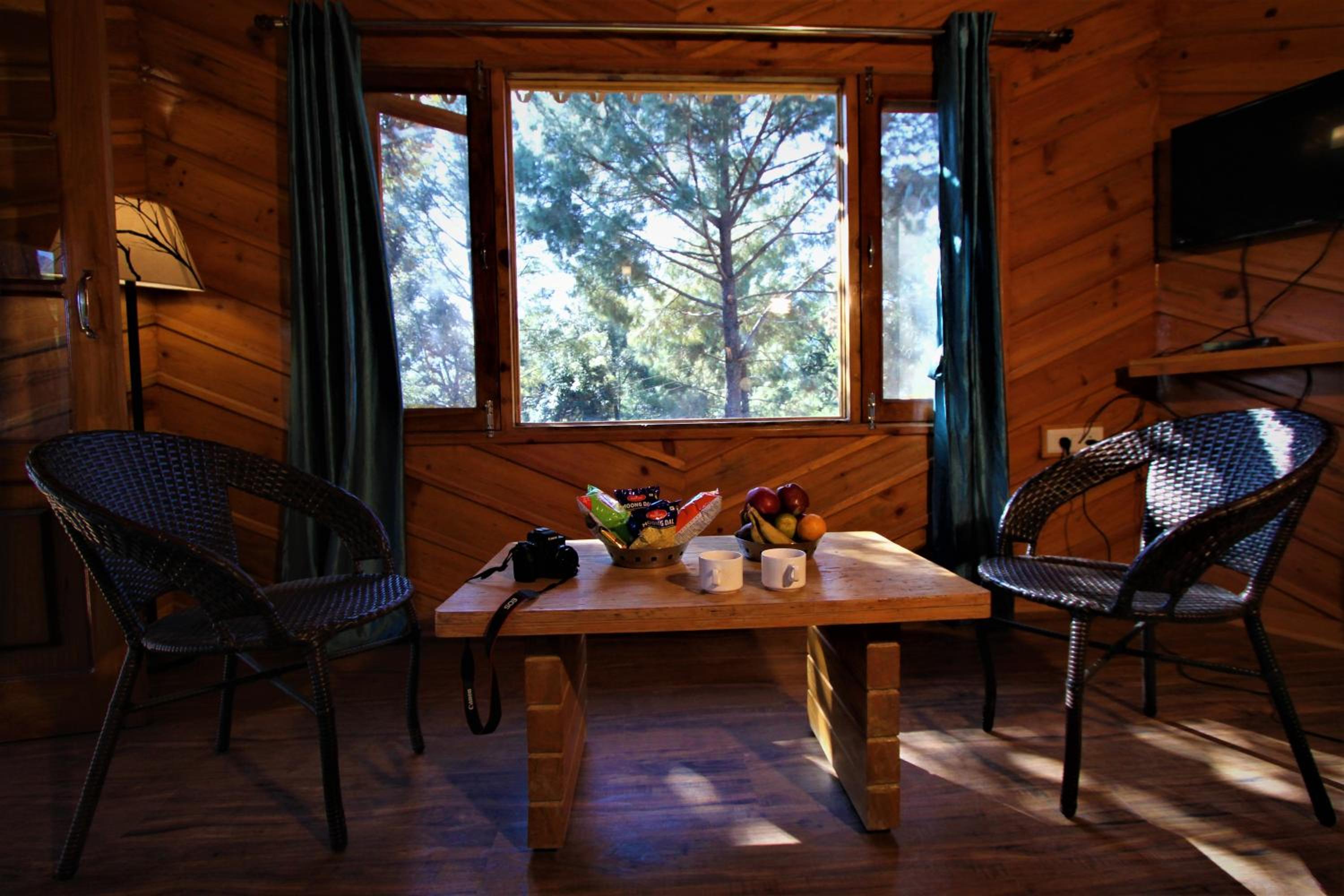 Two-Bedroom Bungalow - Photo 3
