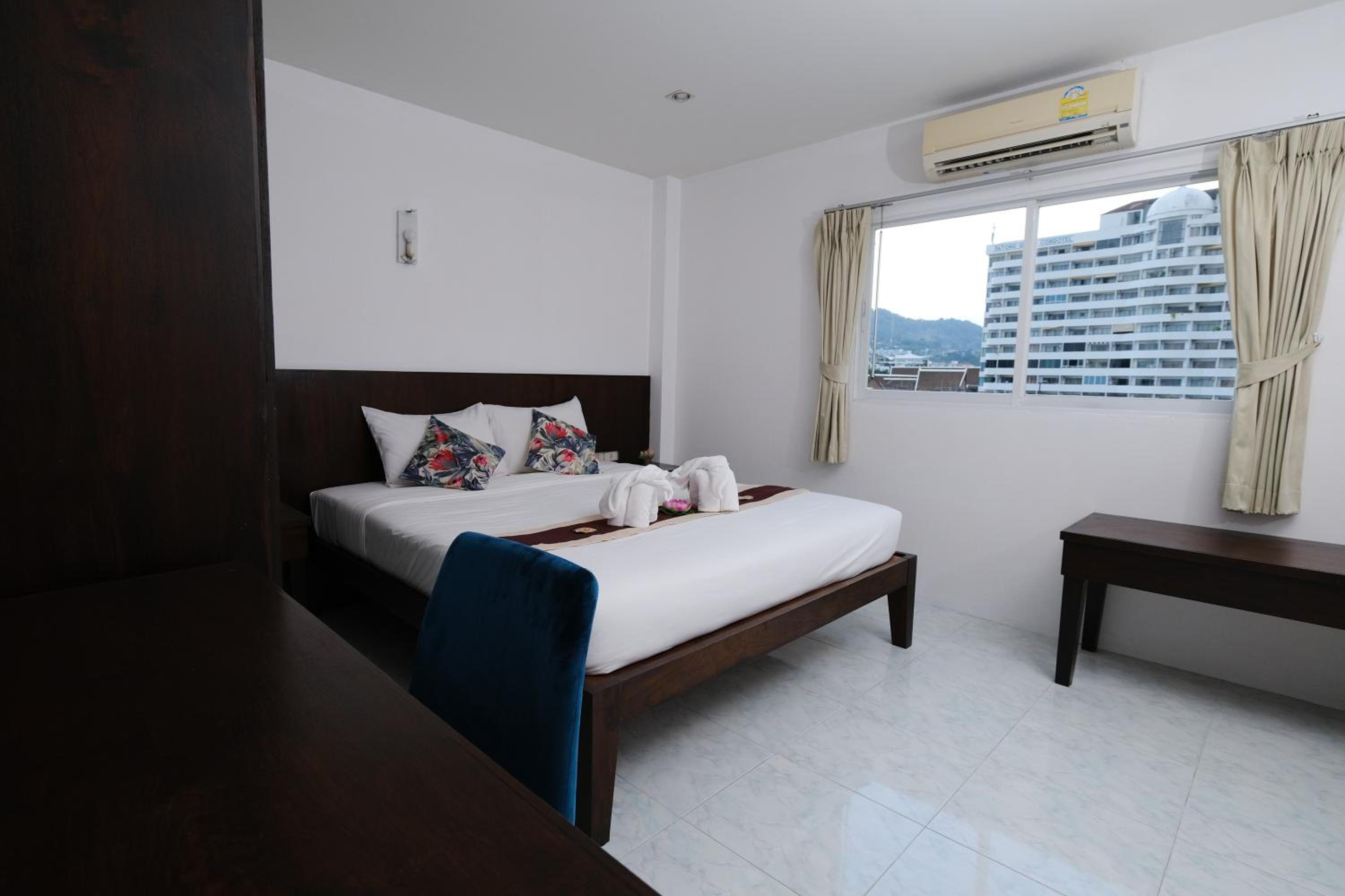 Superior Double Room - Photo 2