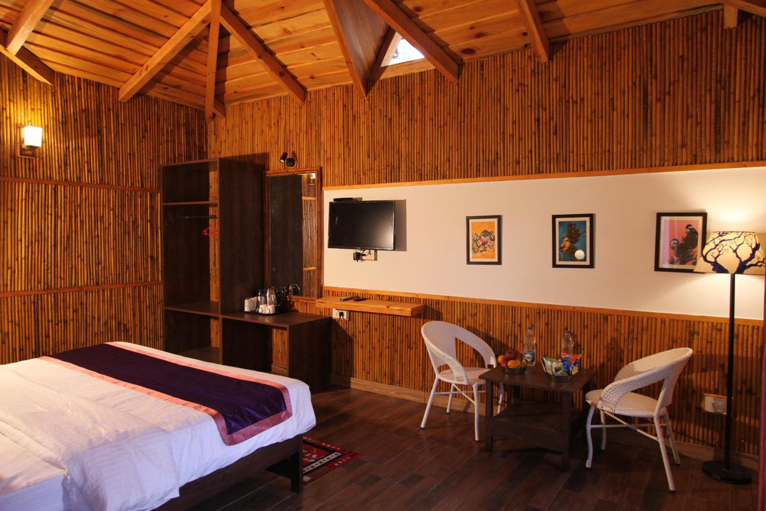 Three-Bedroom Chalet - Photo 12