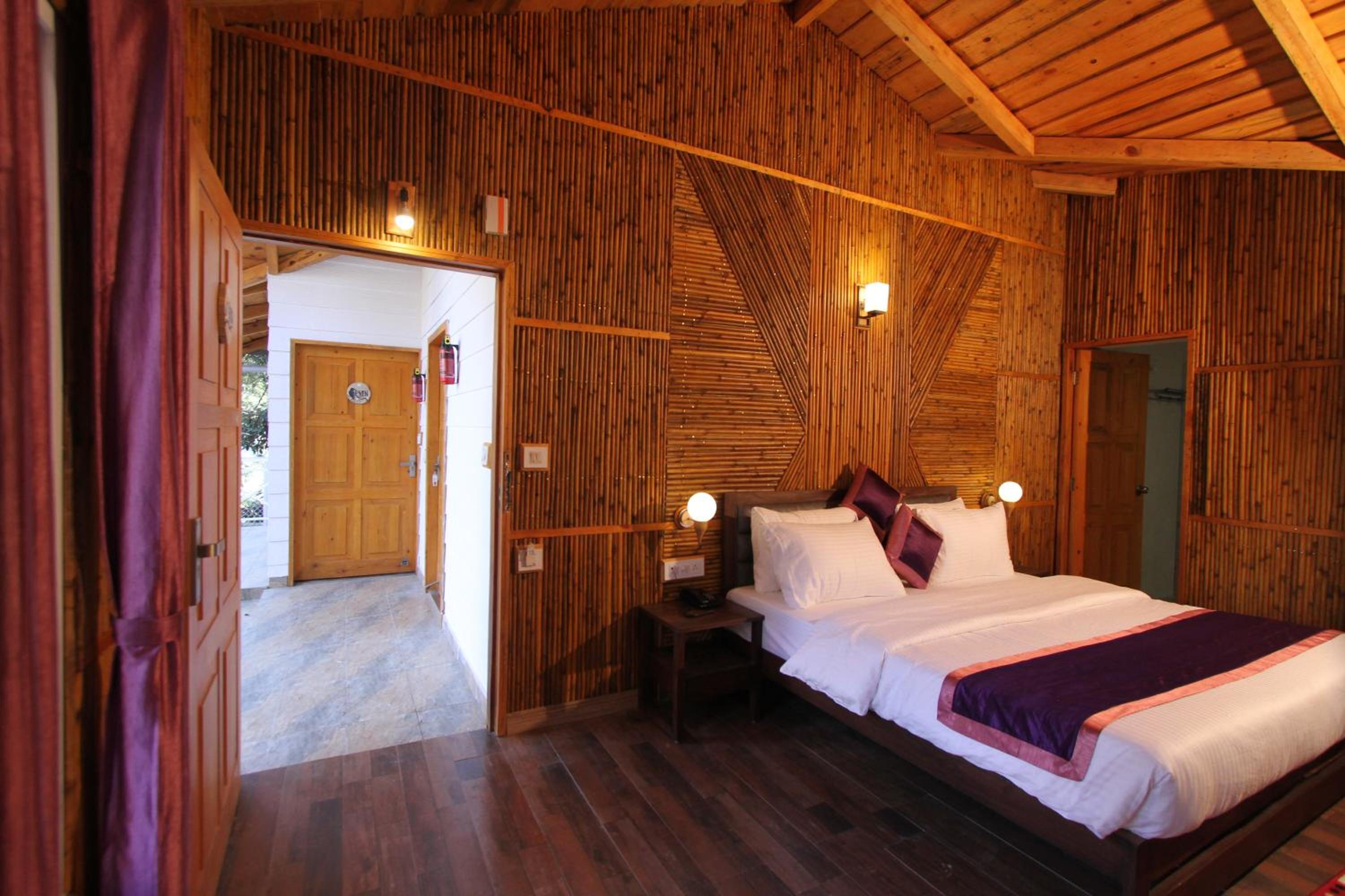 Three-Bedroom Chalet - Photo 11