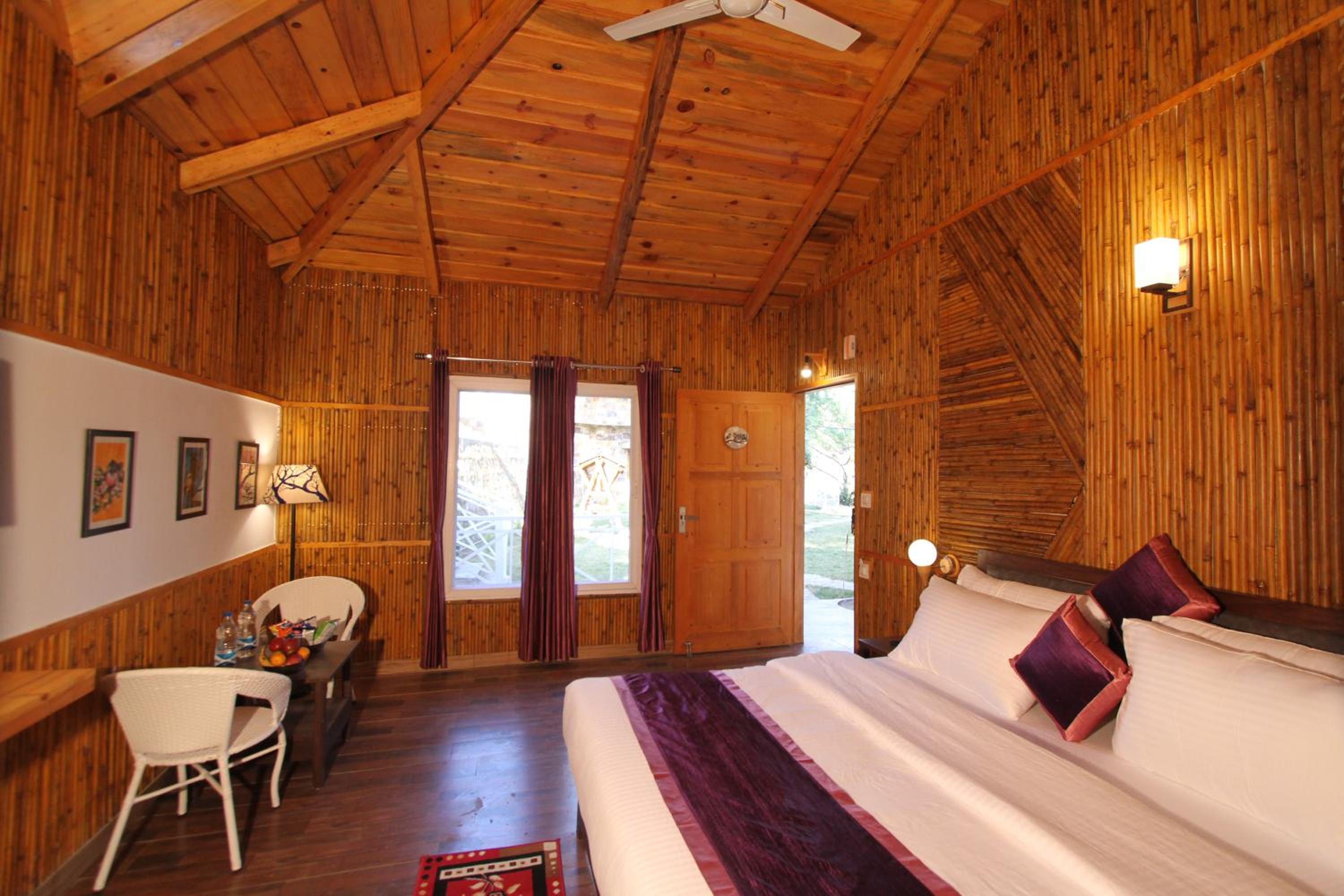 Three-Bedroom Chalet - Photo 10