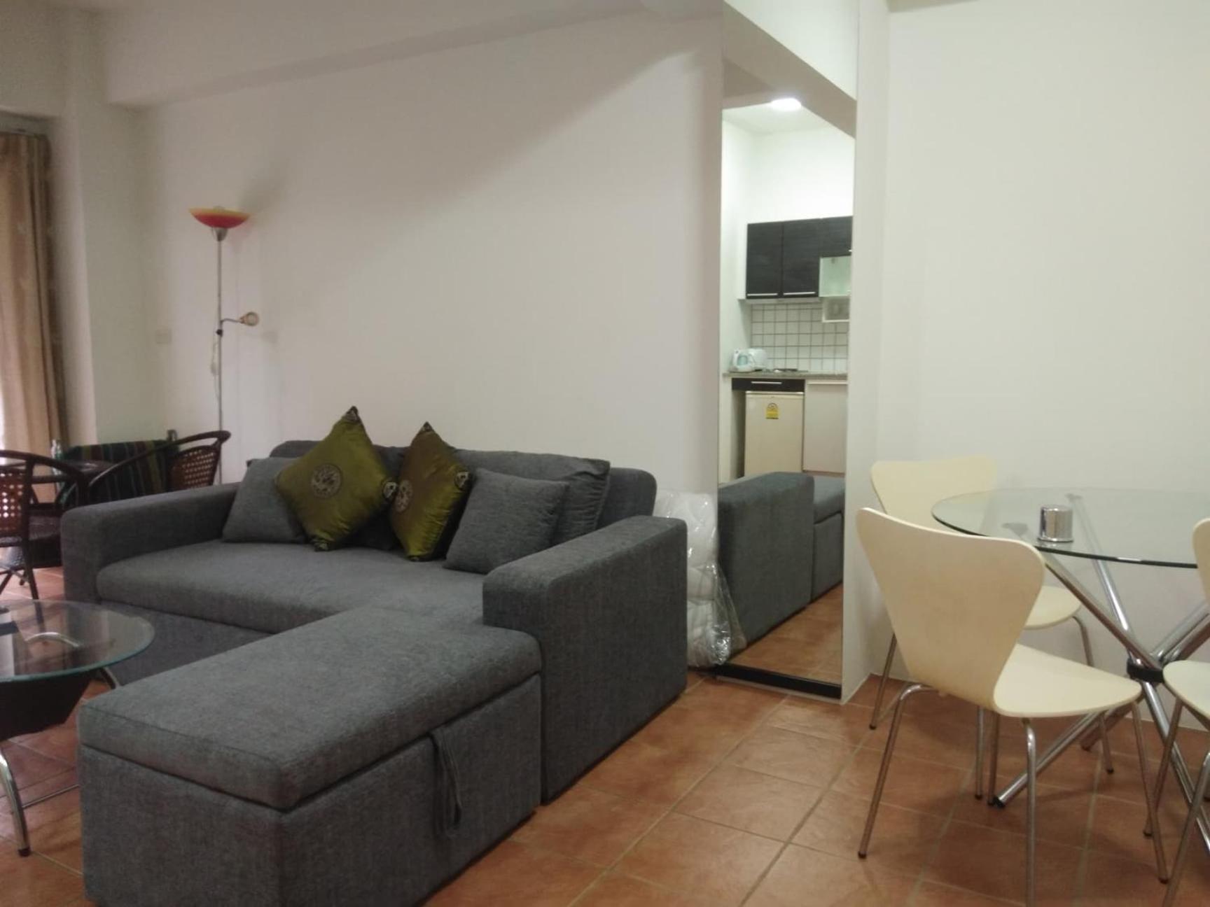Superior Twin Room with Sea View - Photo 3