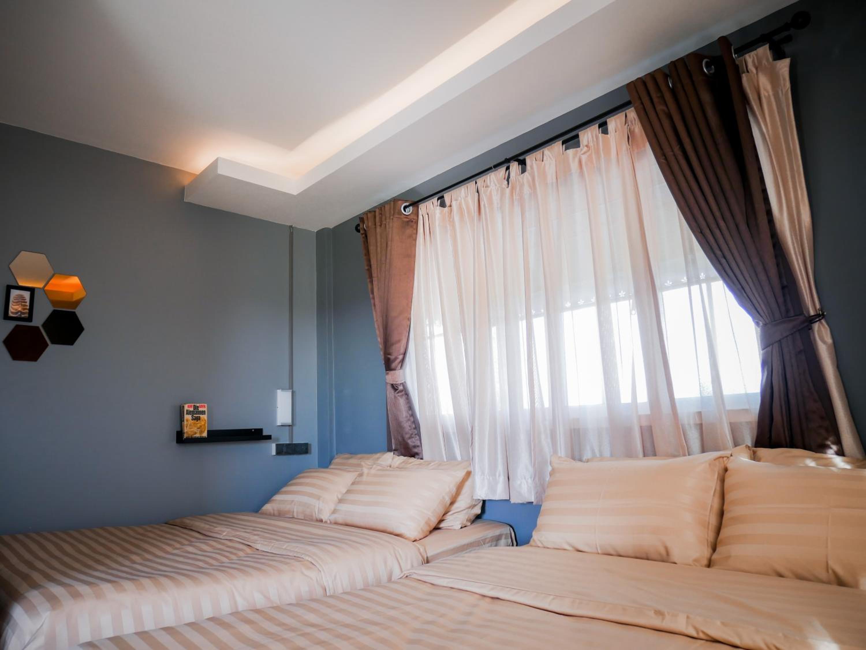 Standard Quadruple Room - Photo 3